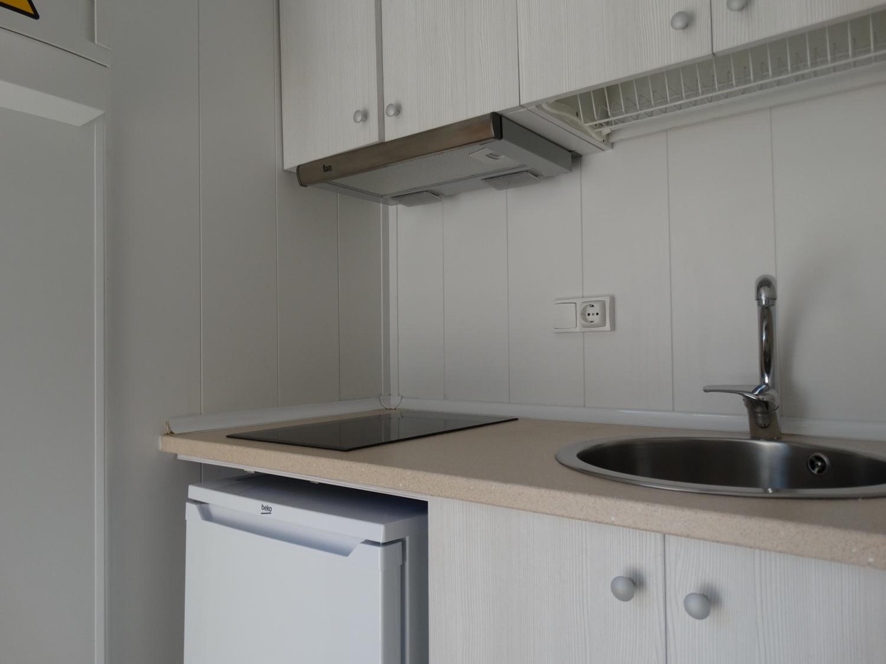 Bungalow (2 Adults) - Photo 2
