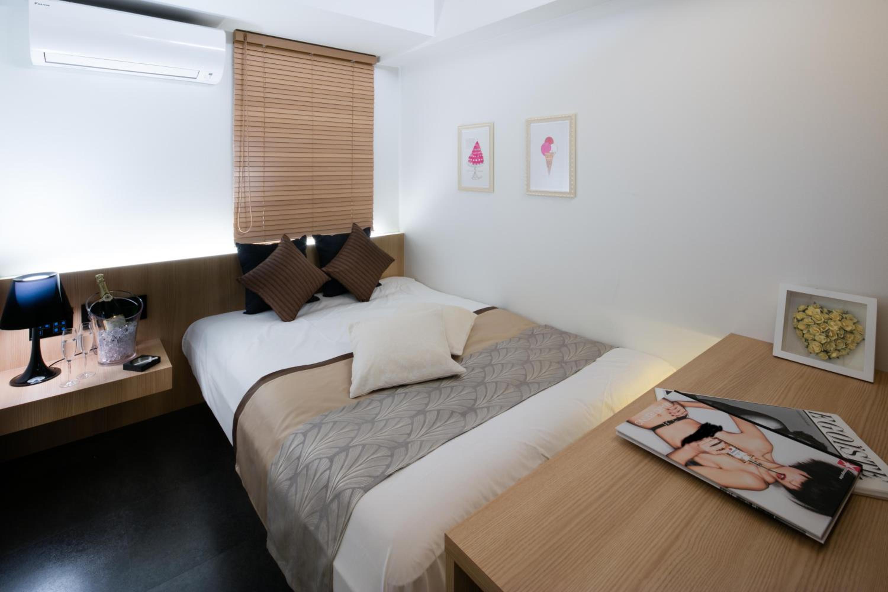 Superior Double Room with Private Bathroom photo 1
