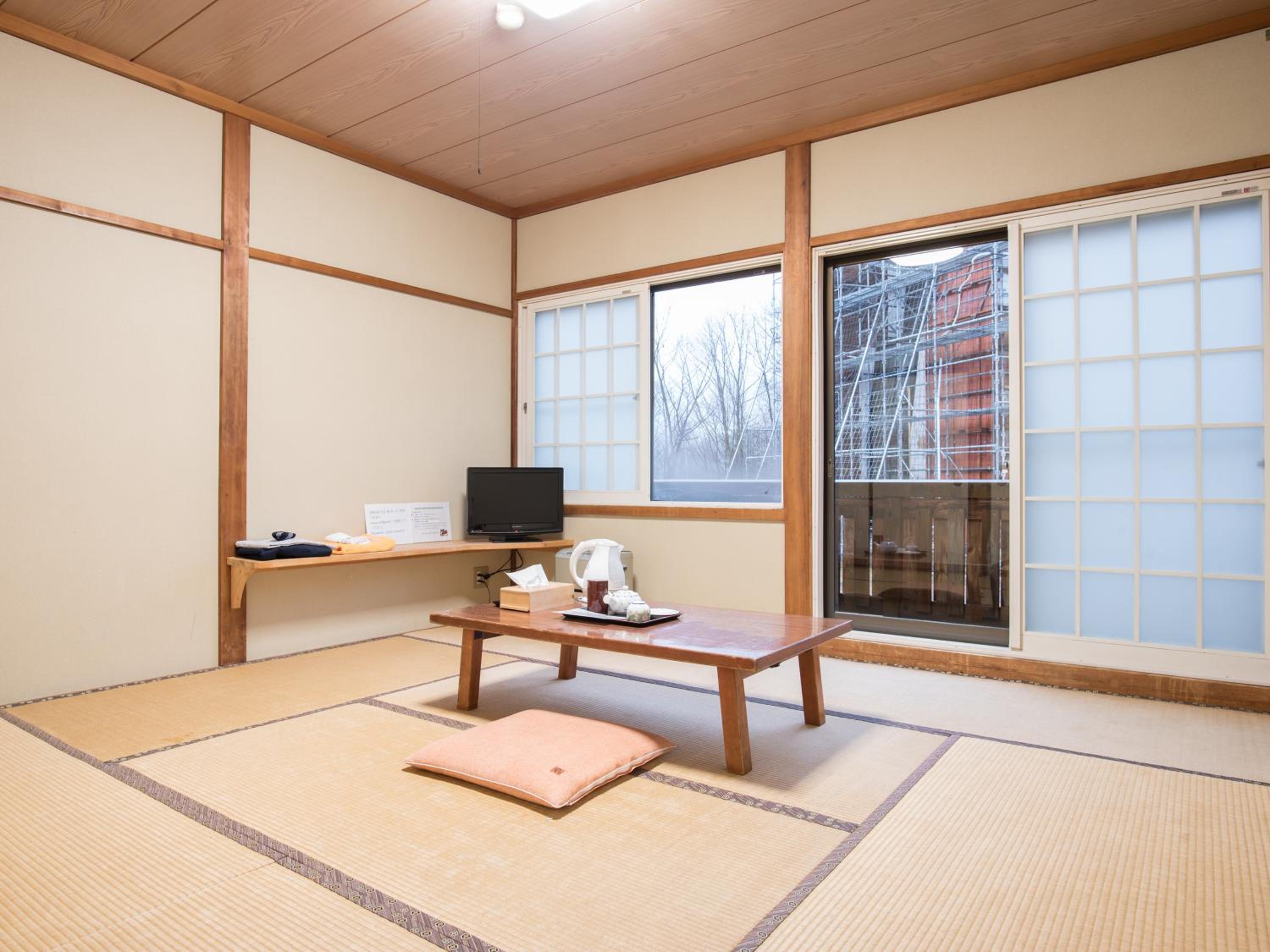 Japanese-Style Quadruple Room photo 2