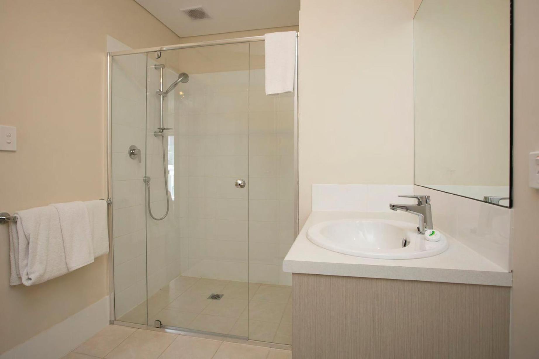 Superior One-Bedroom Apartment photo 3