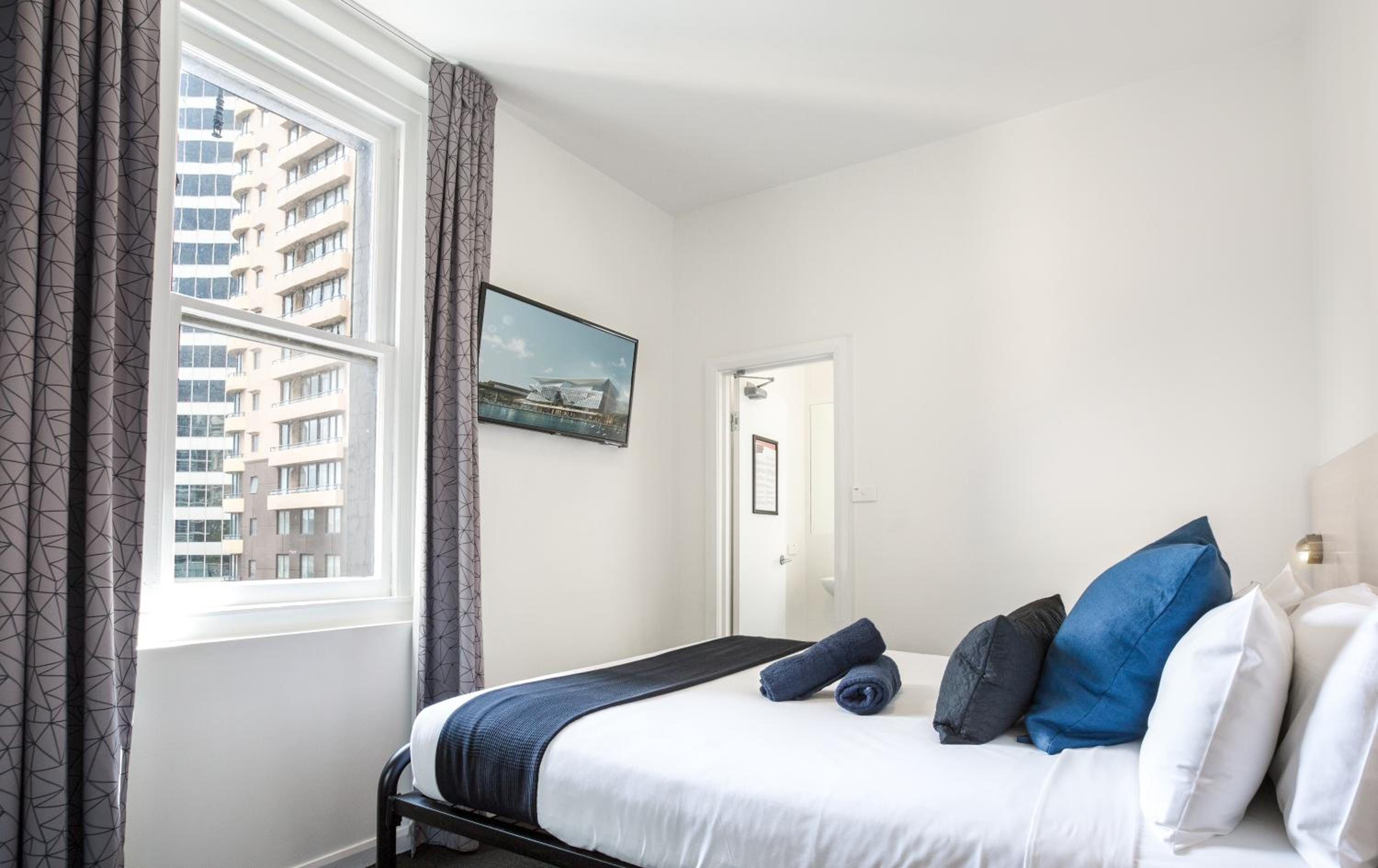 Double Room with Private Bathroom photo 1