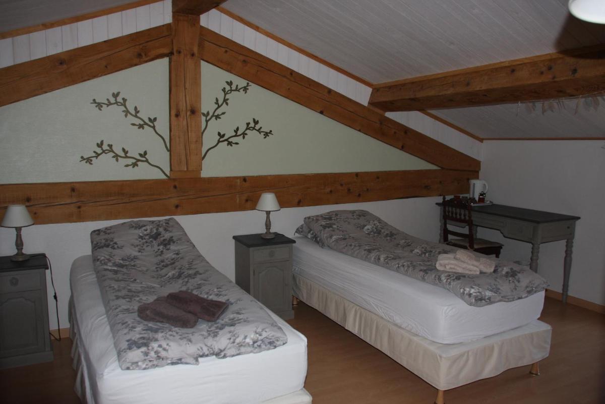 Double or Twin Room with Extra Bed photo 3