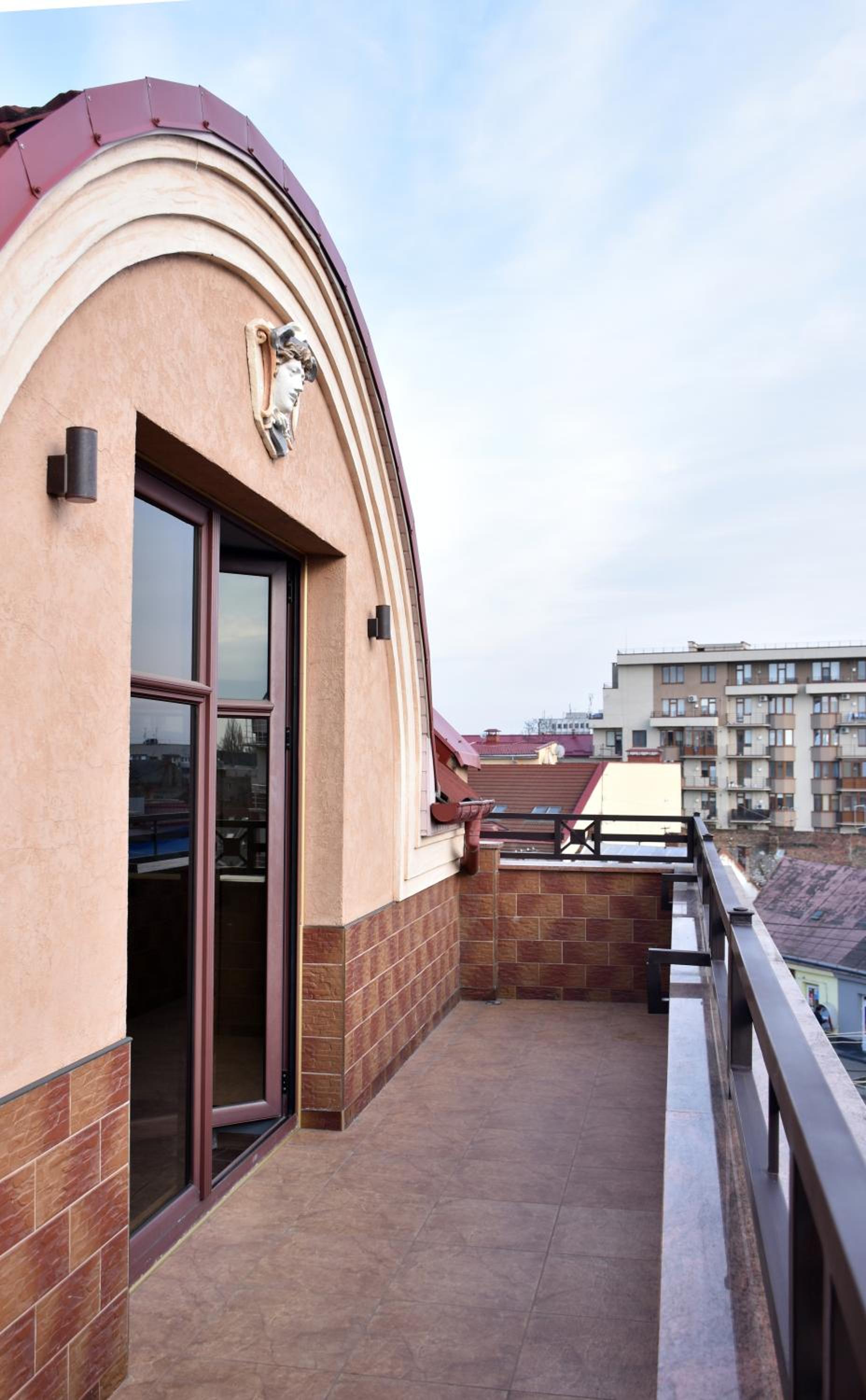 Standard Suite photo 2