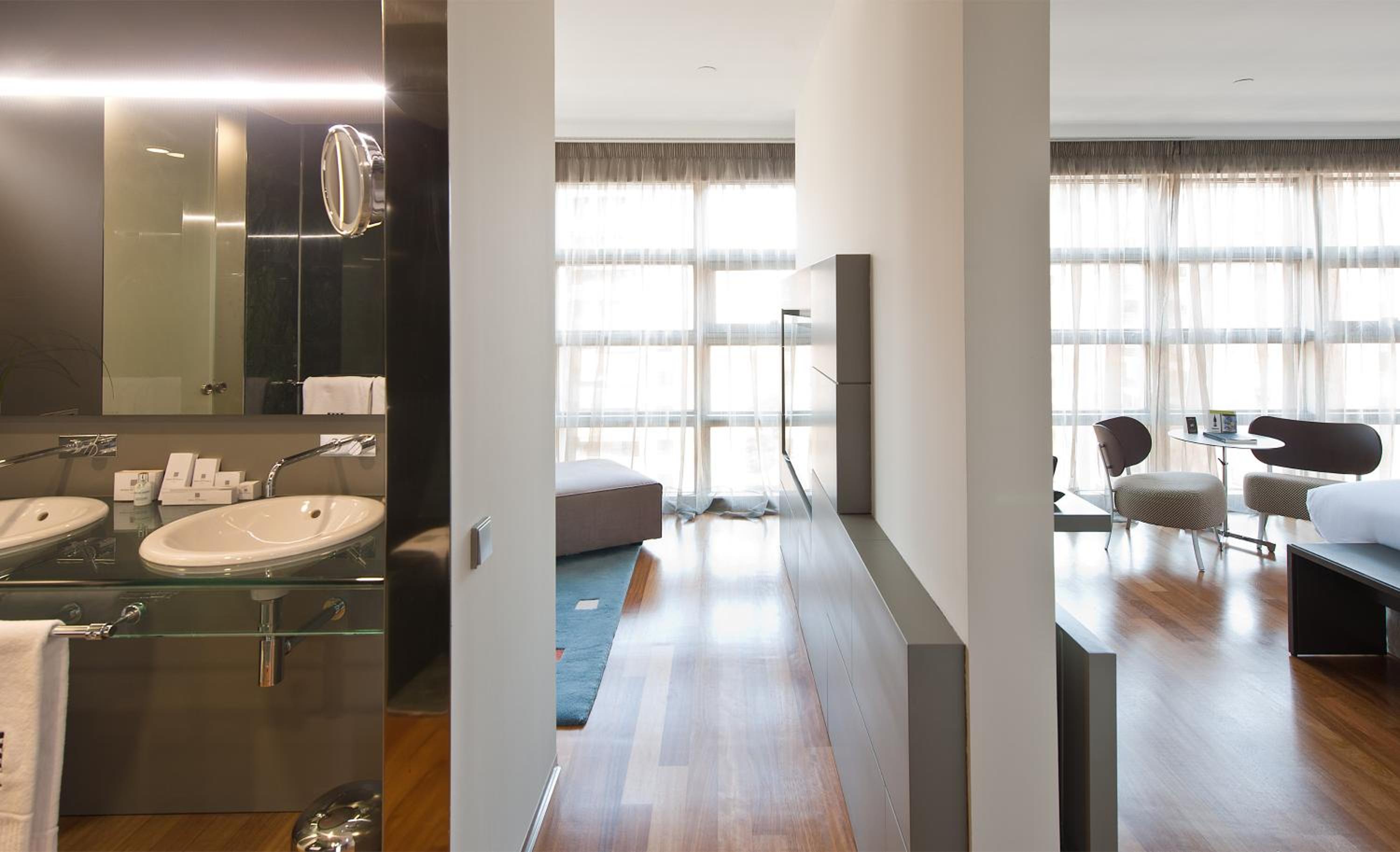 Superior Double Room - Photo 4