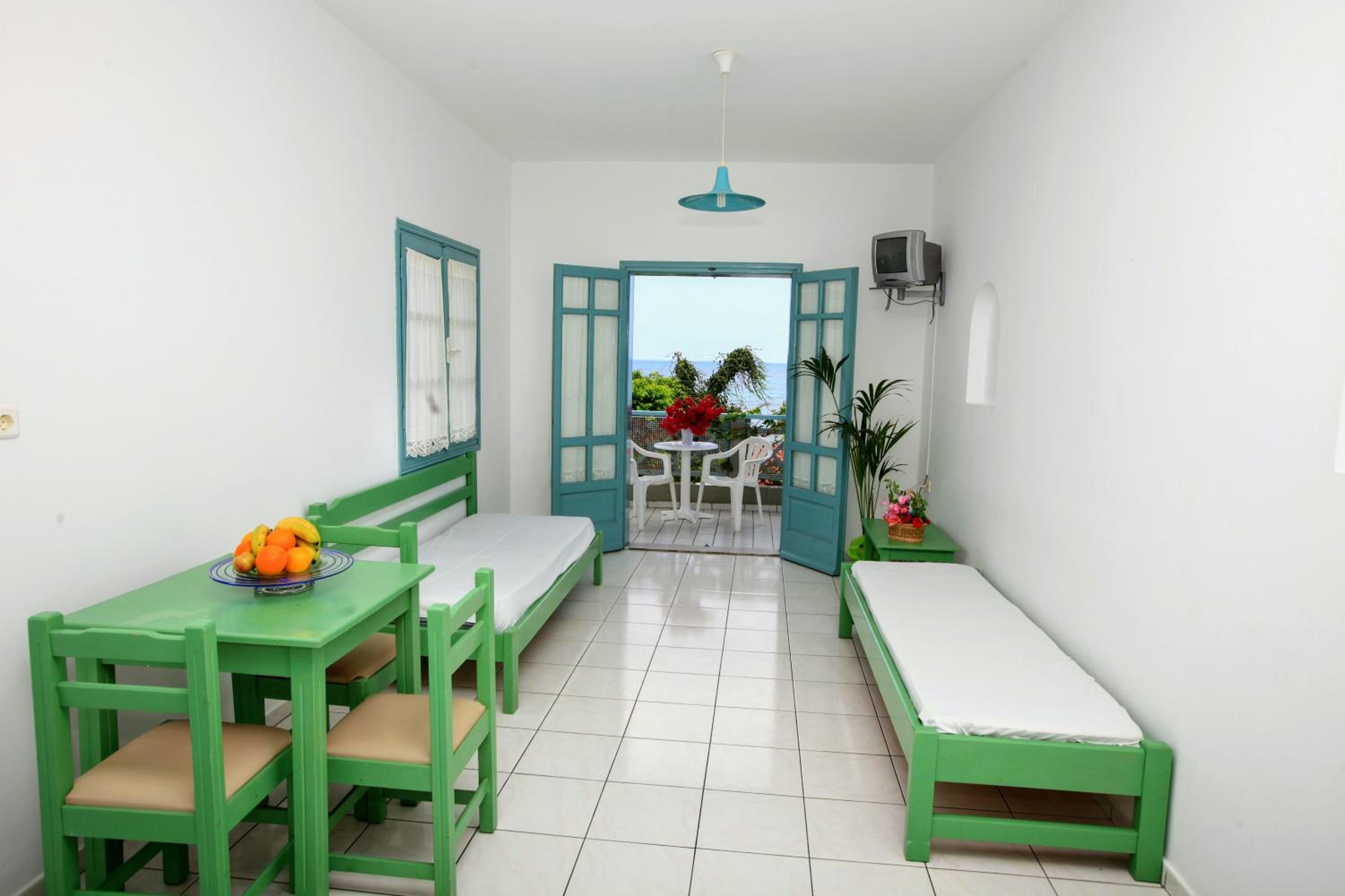 Family One-Bedroom Apartment