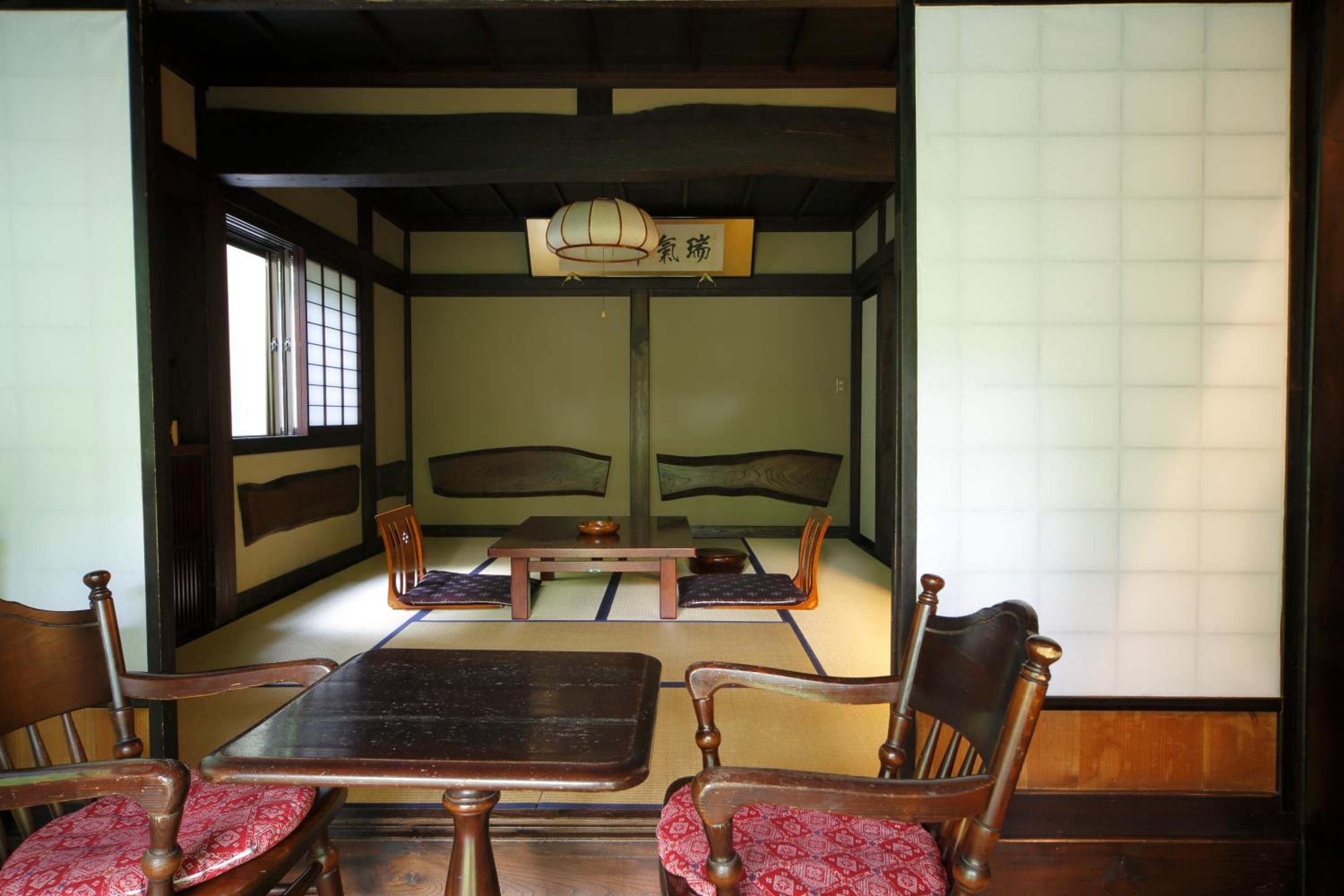 Room with Tatami Area and Fire Place