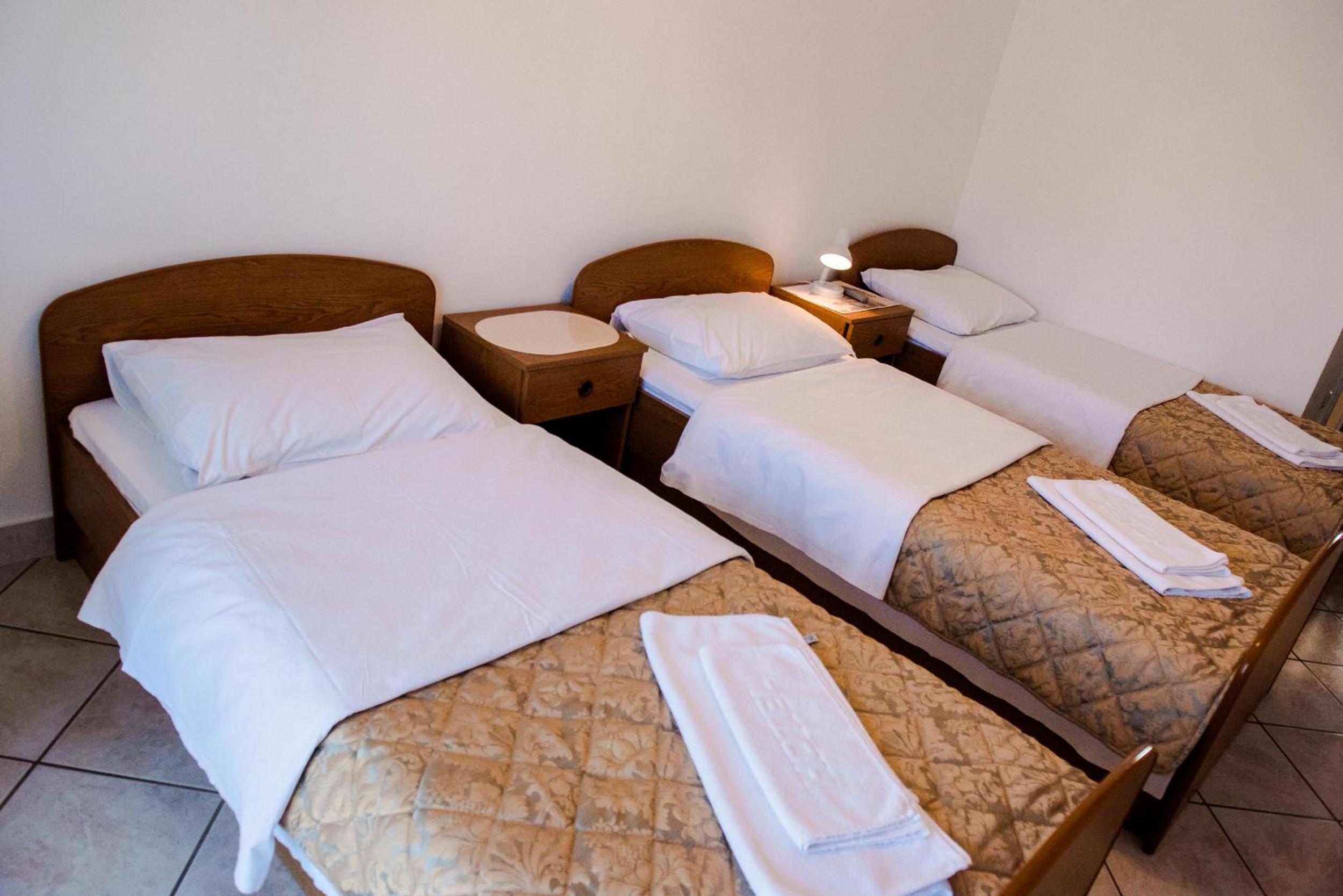 Triple Room photo 2