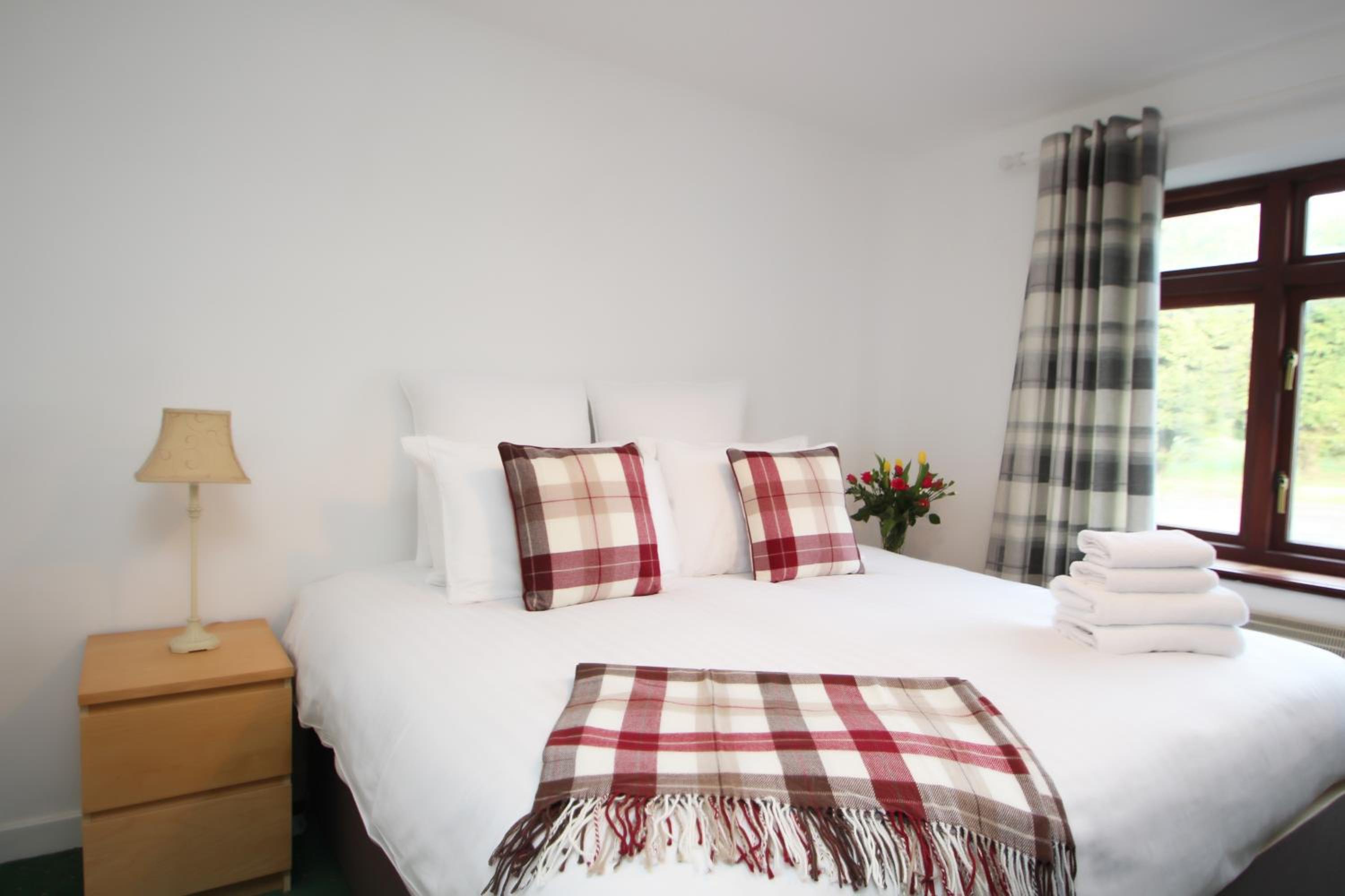 Double room with Queen Bed and Shower - Photo 14