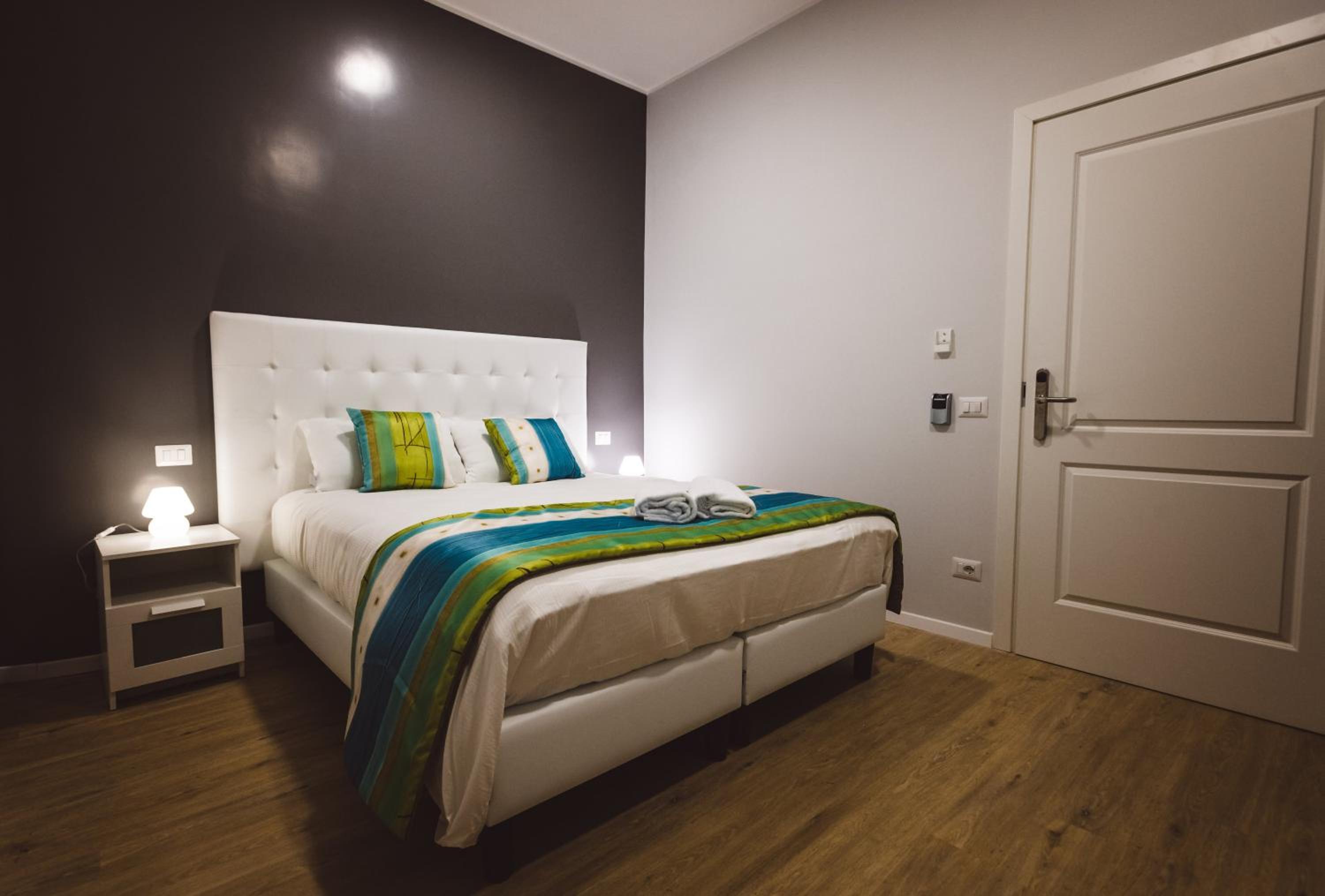 Double or Twin Room with Bathroom photo 1