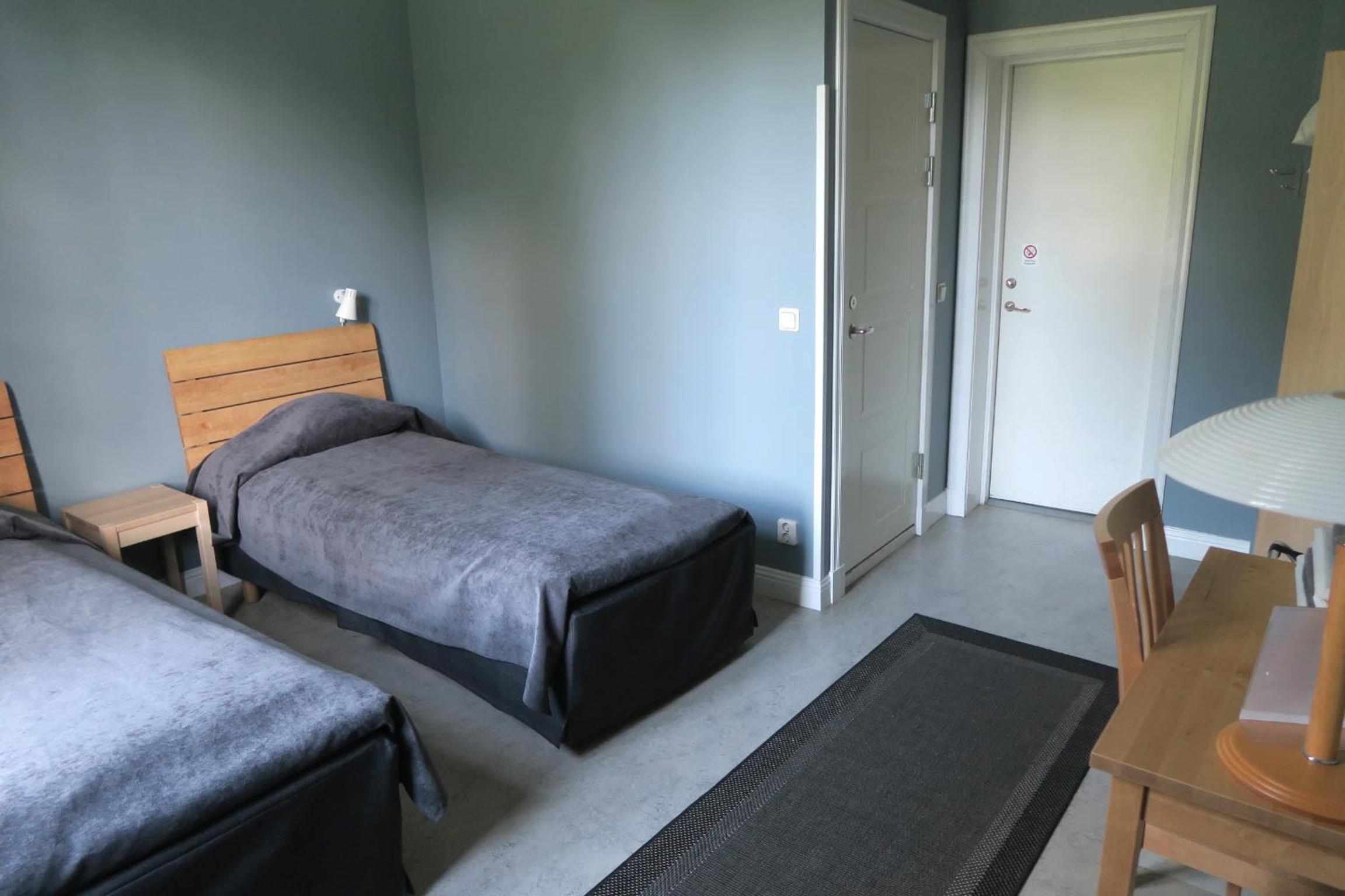 Double or Twin Room - Photo 4