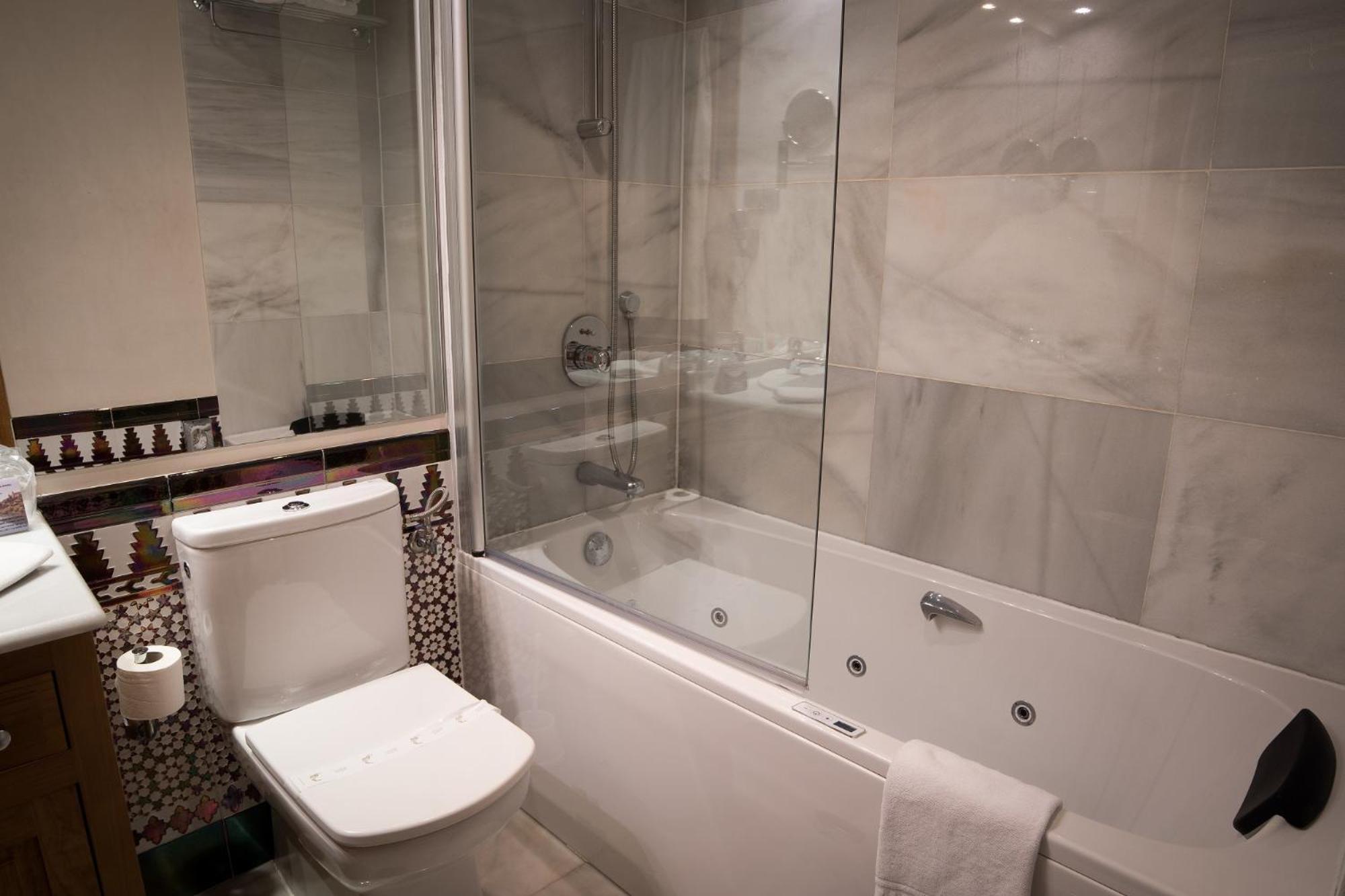 Triple Room - Photo 2