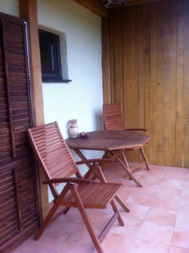 Apartment with Terrace photo 2