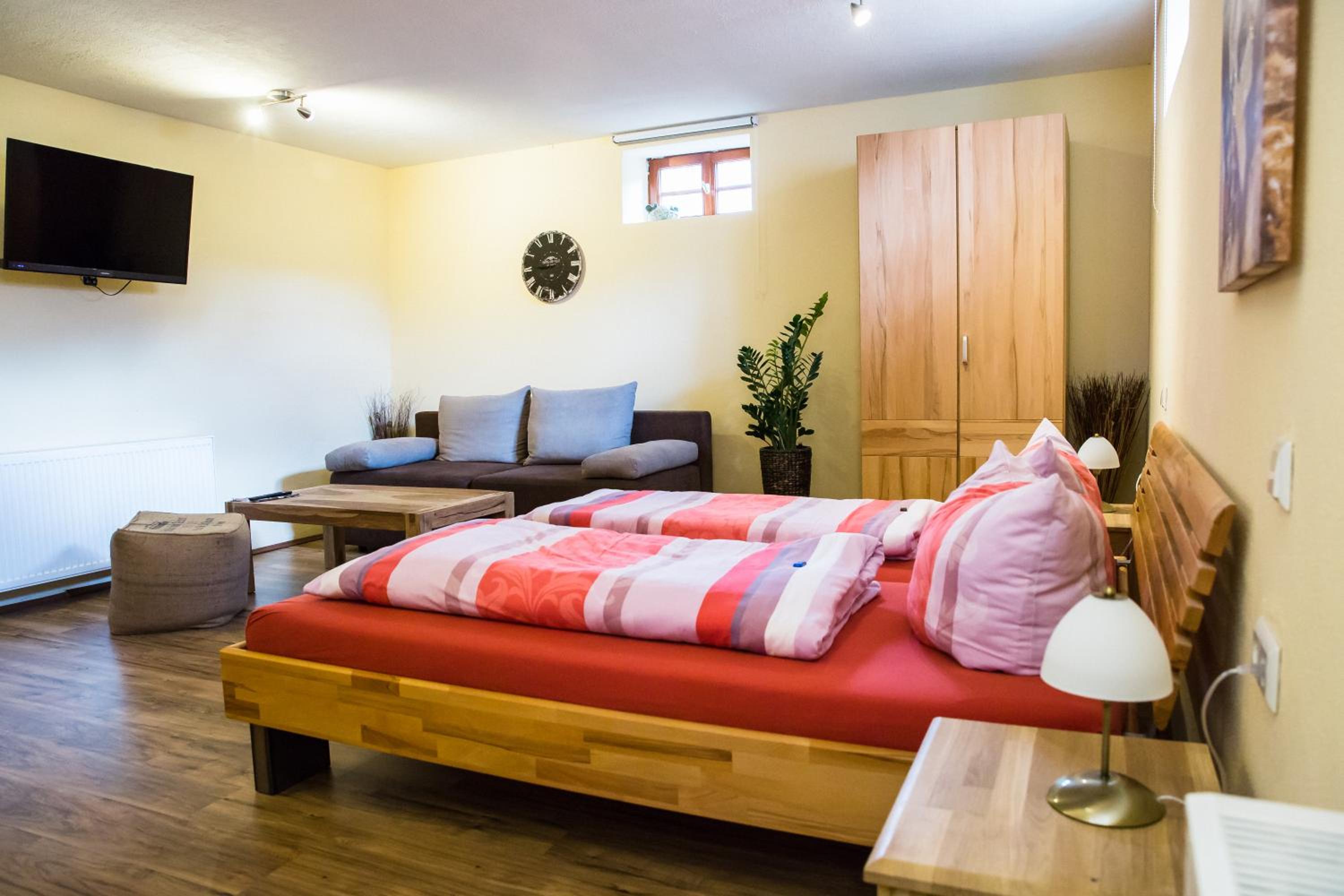 Double Room - Photo 2