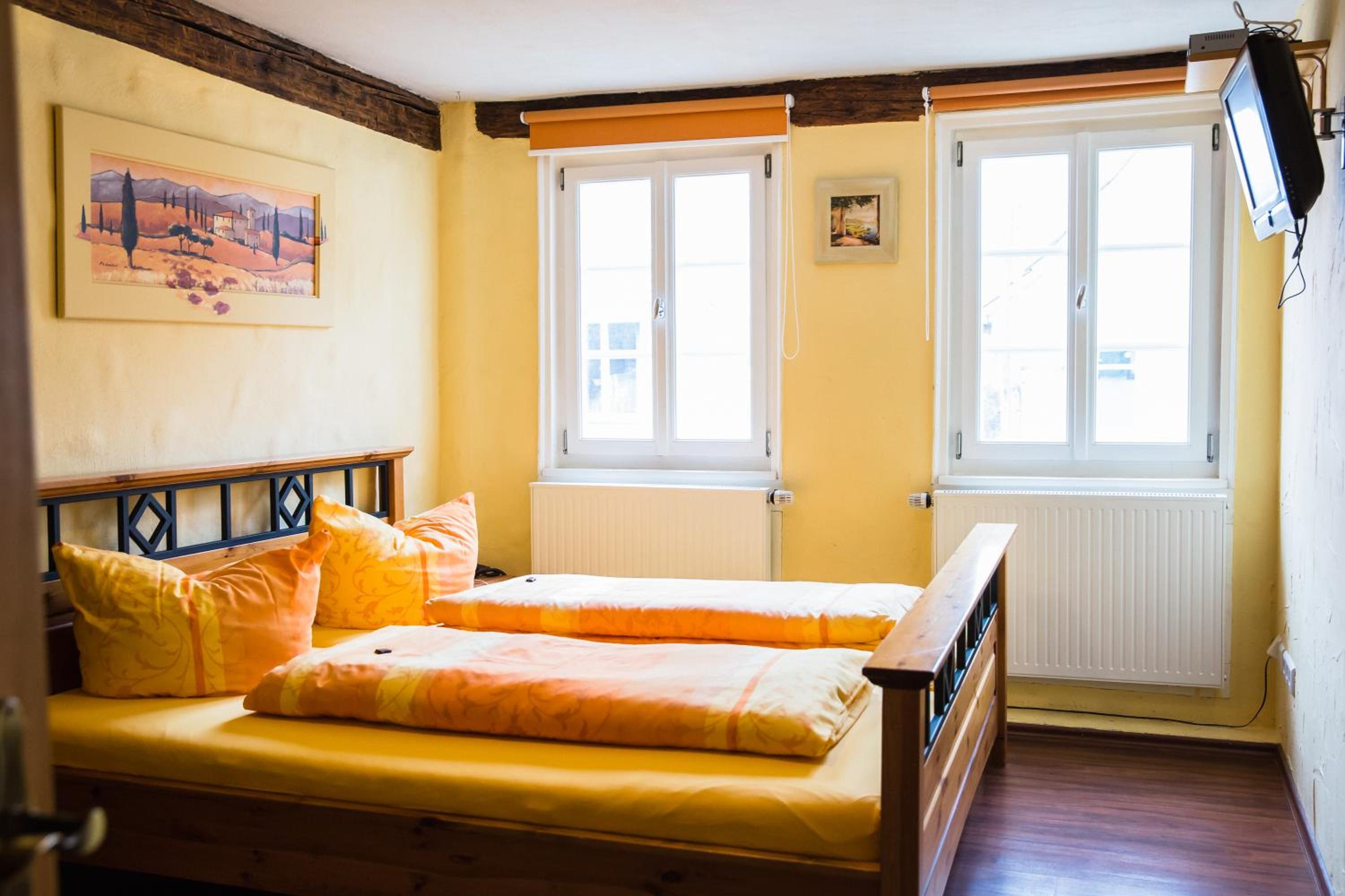 Double Room - Photo 3