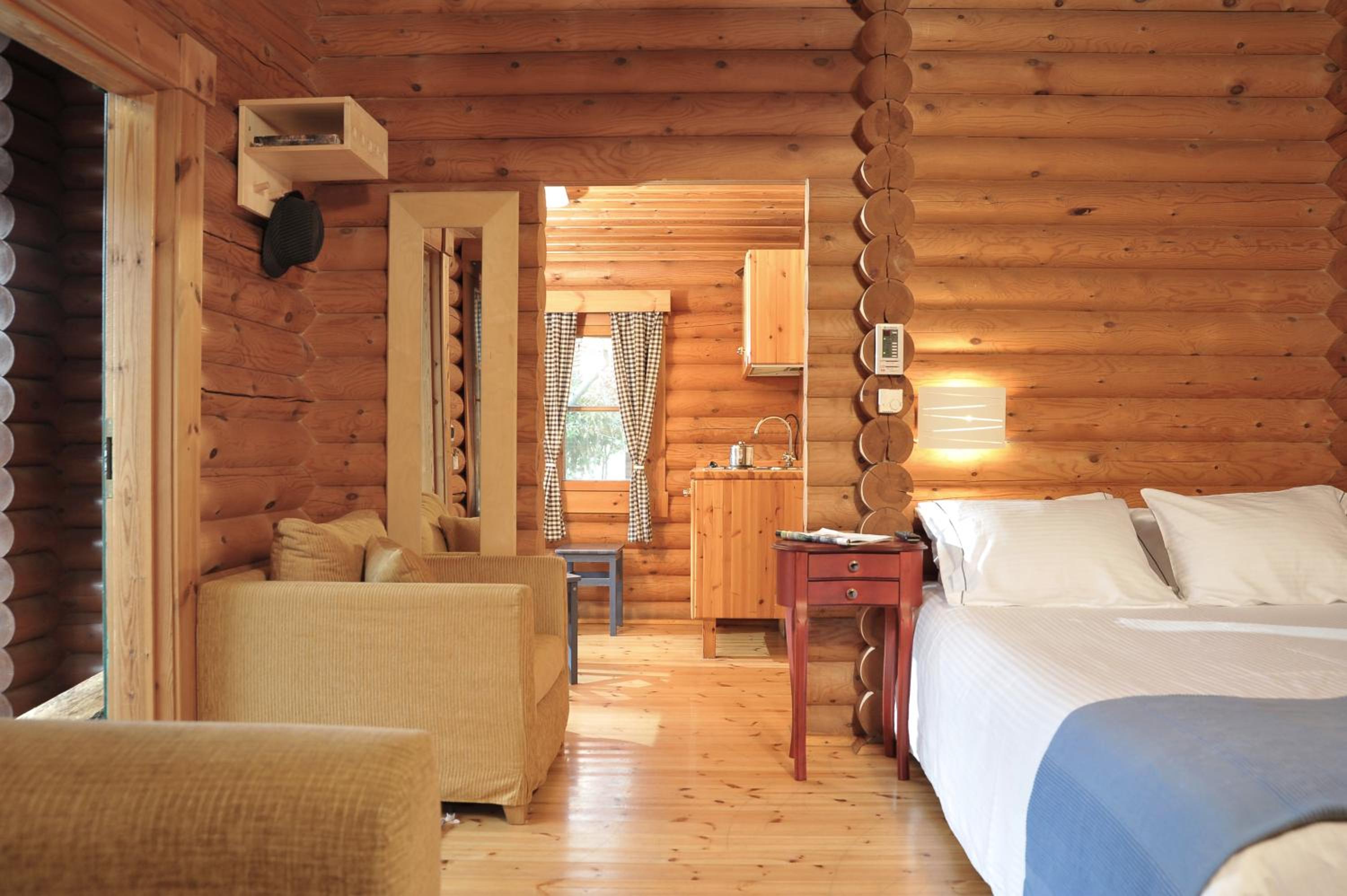 Chalet with Fireplace (2 Adults)