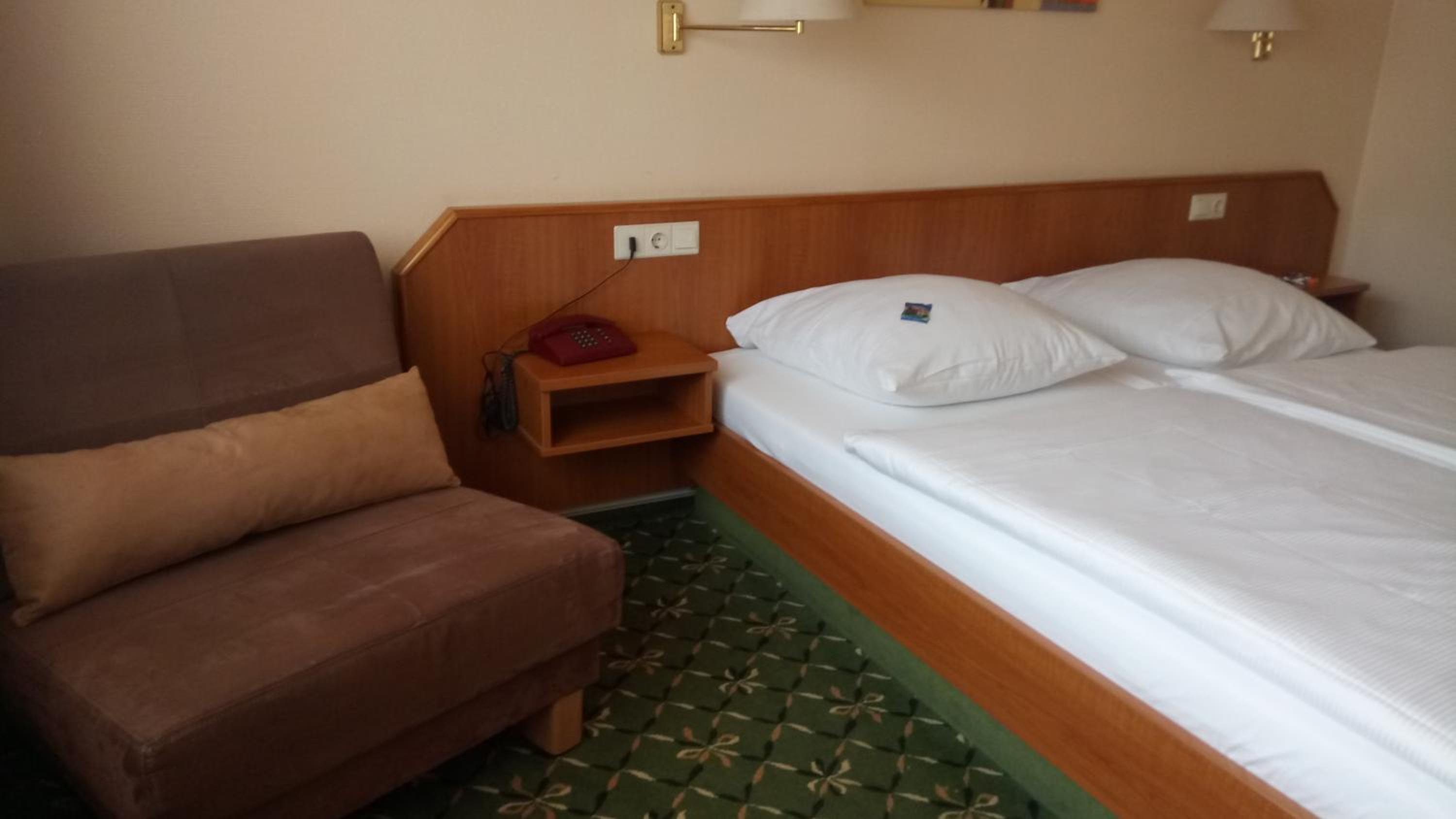 Double Room - Photo 1
