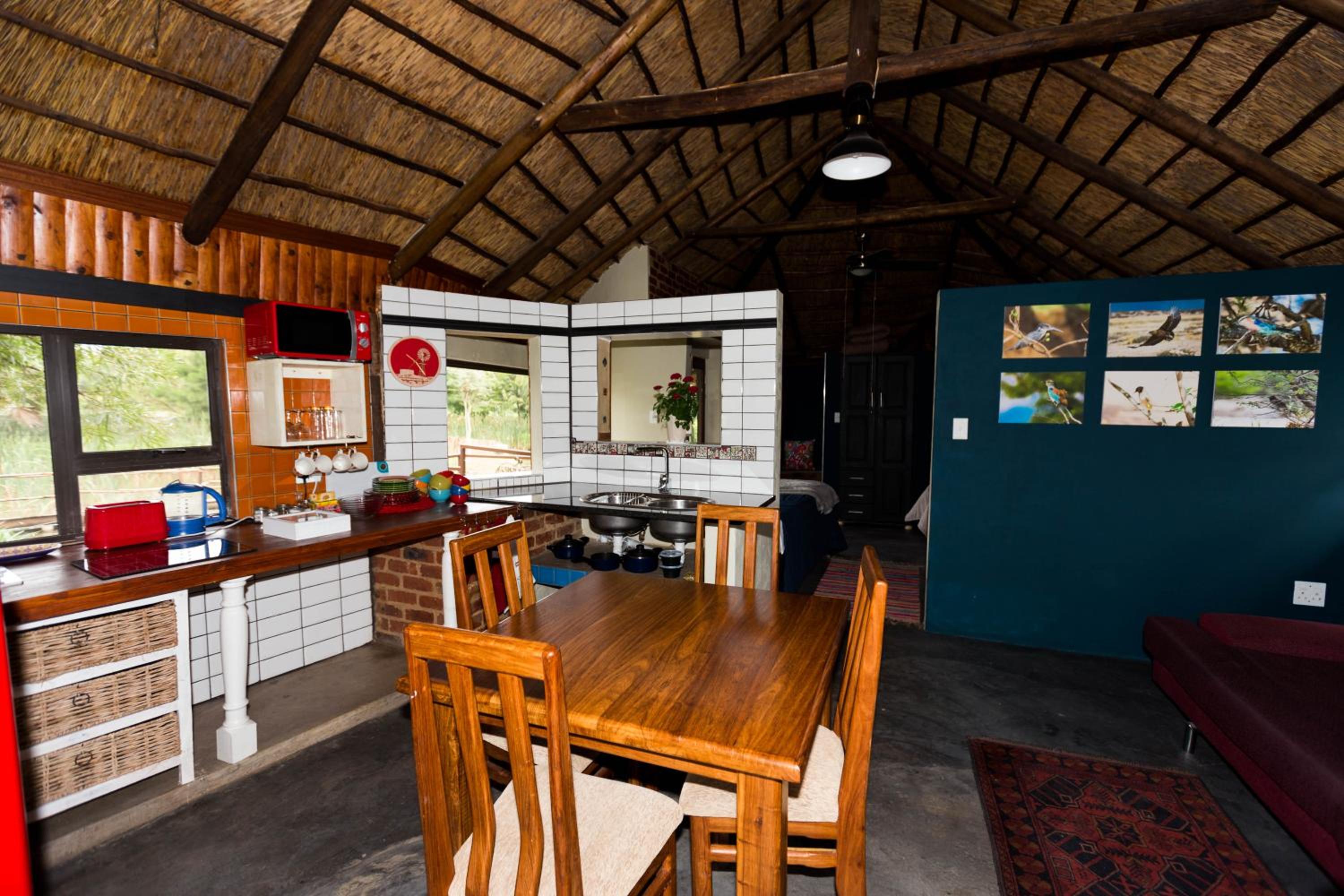 Bungalow - Water Front  - Photo 8