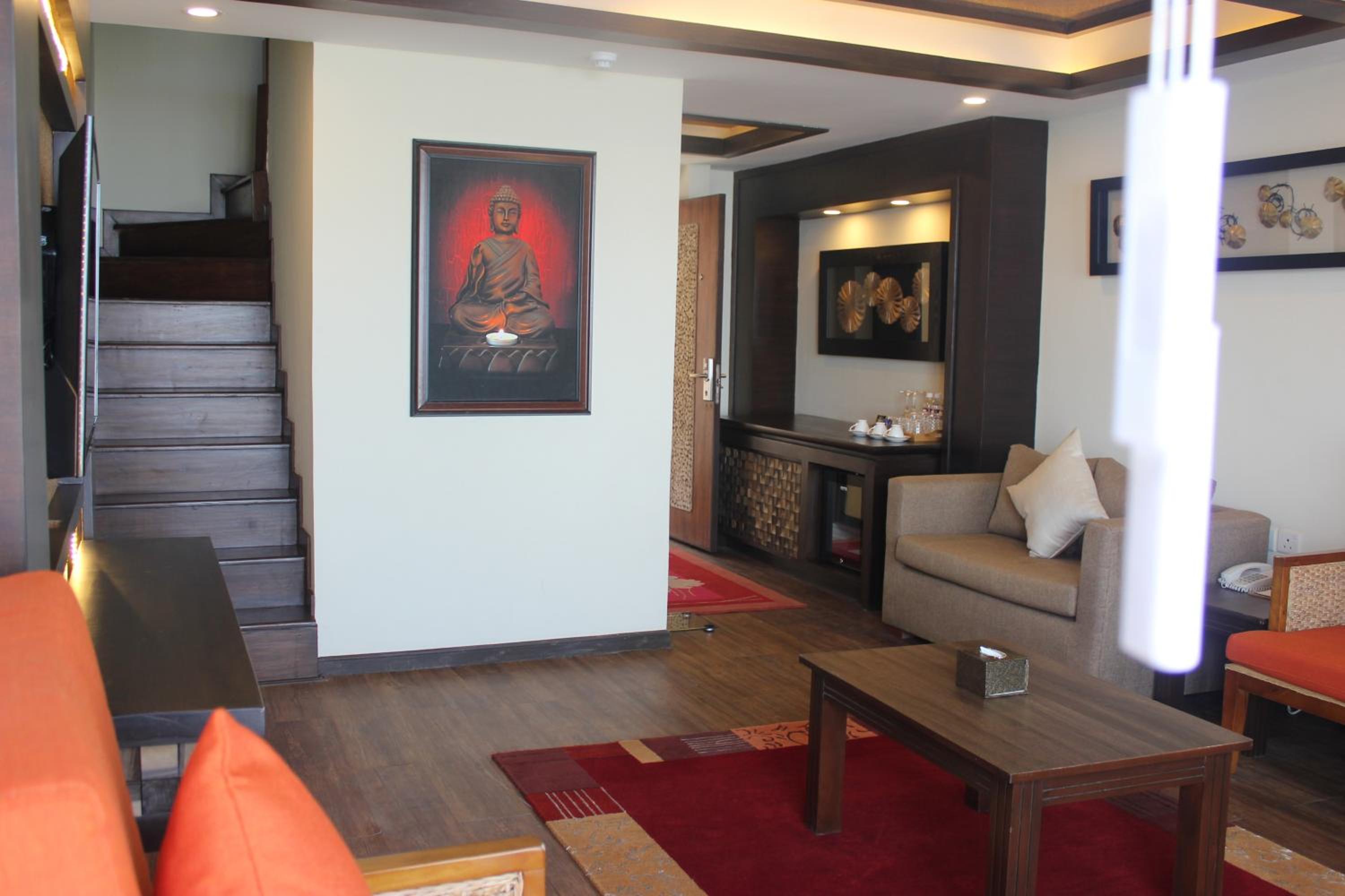 Executive Suite- 10% off on Food and Beverages, 20% off on Spa - Photo 5