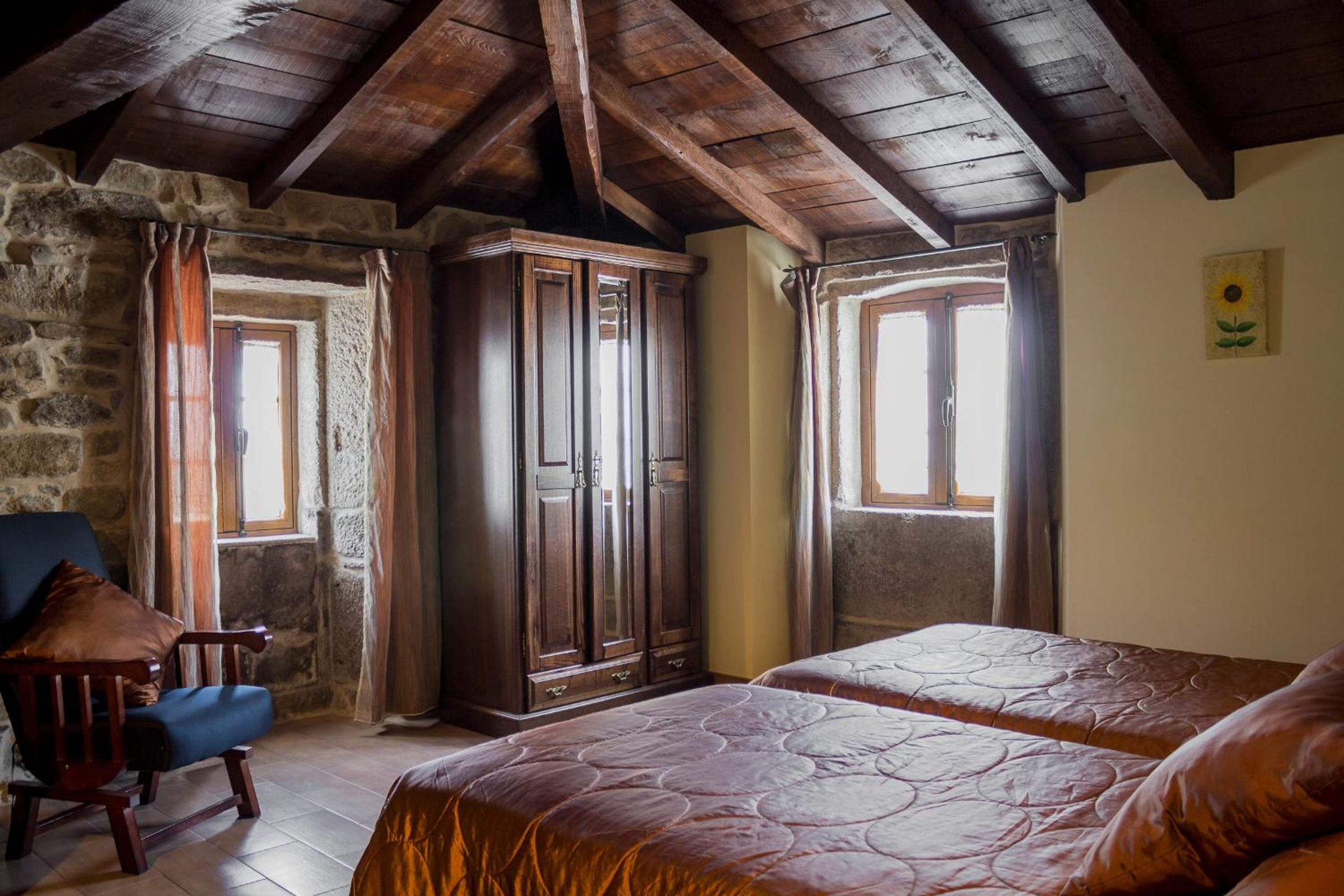 Deluxe Twin Room - Photo 1