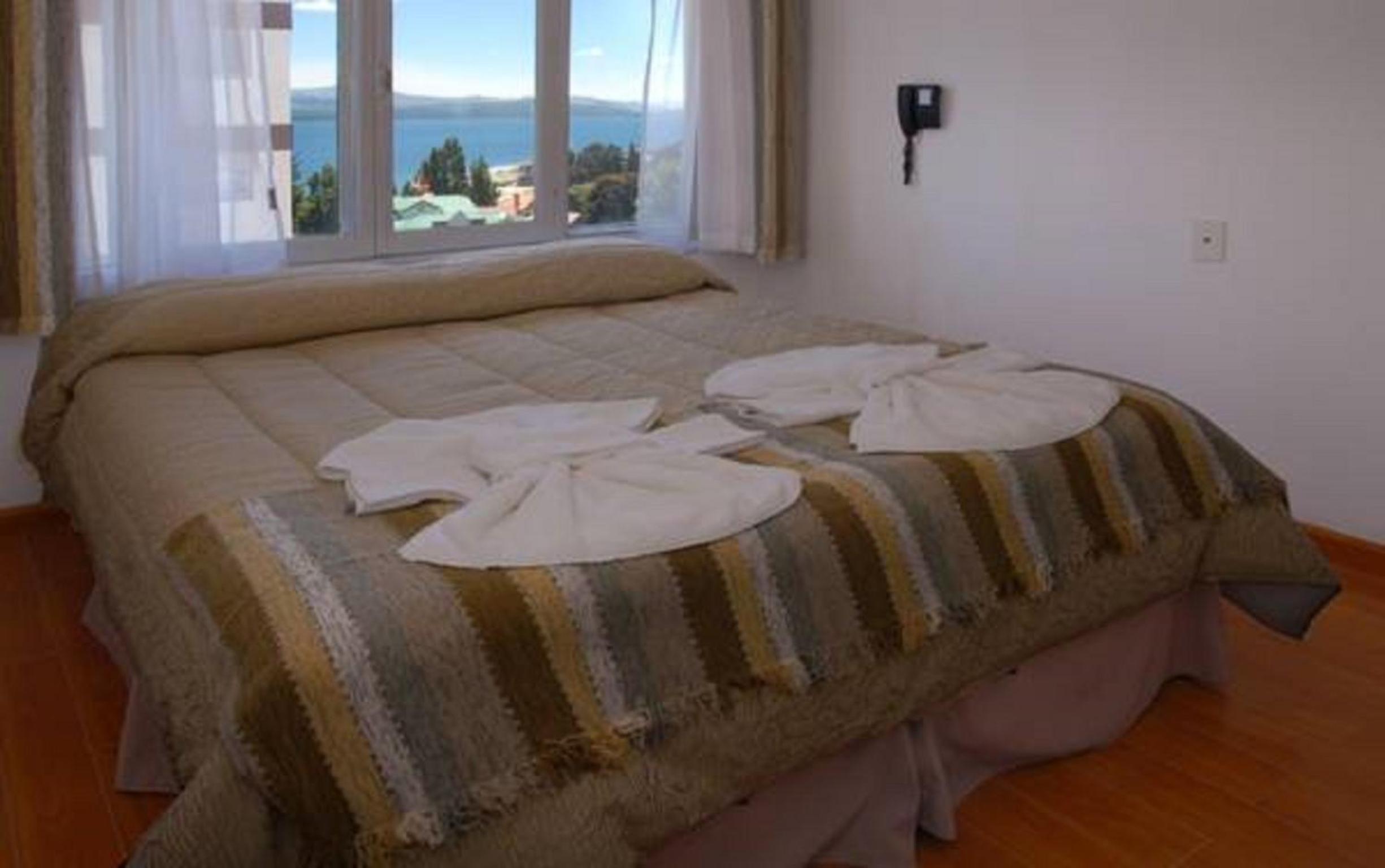 Double or Twin Room photo 2