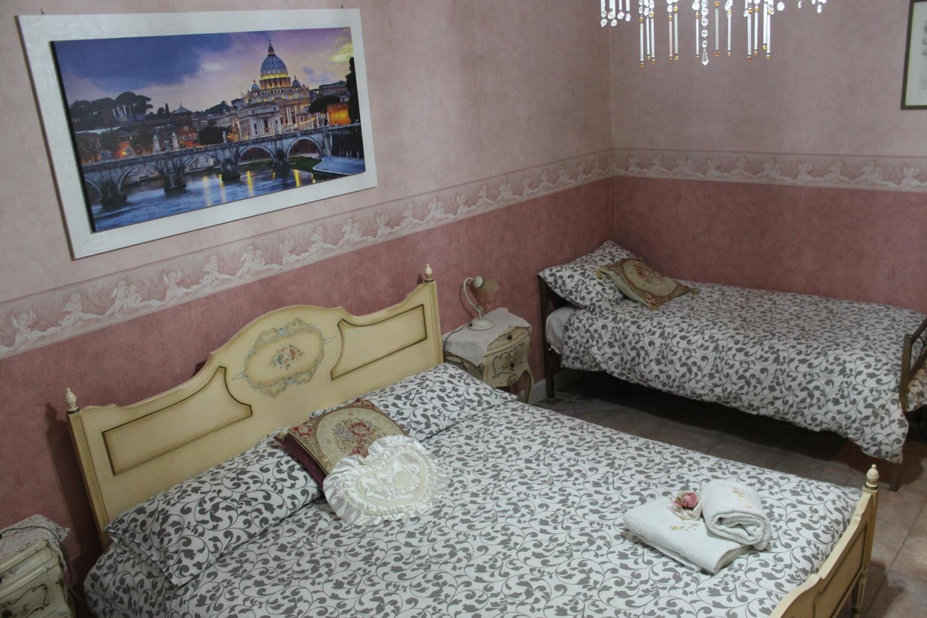 Triple Room with Balcony photo 3