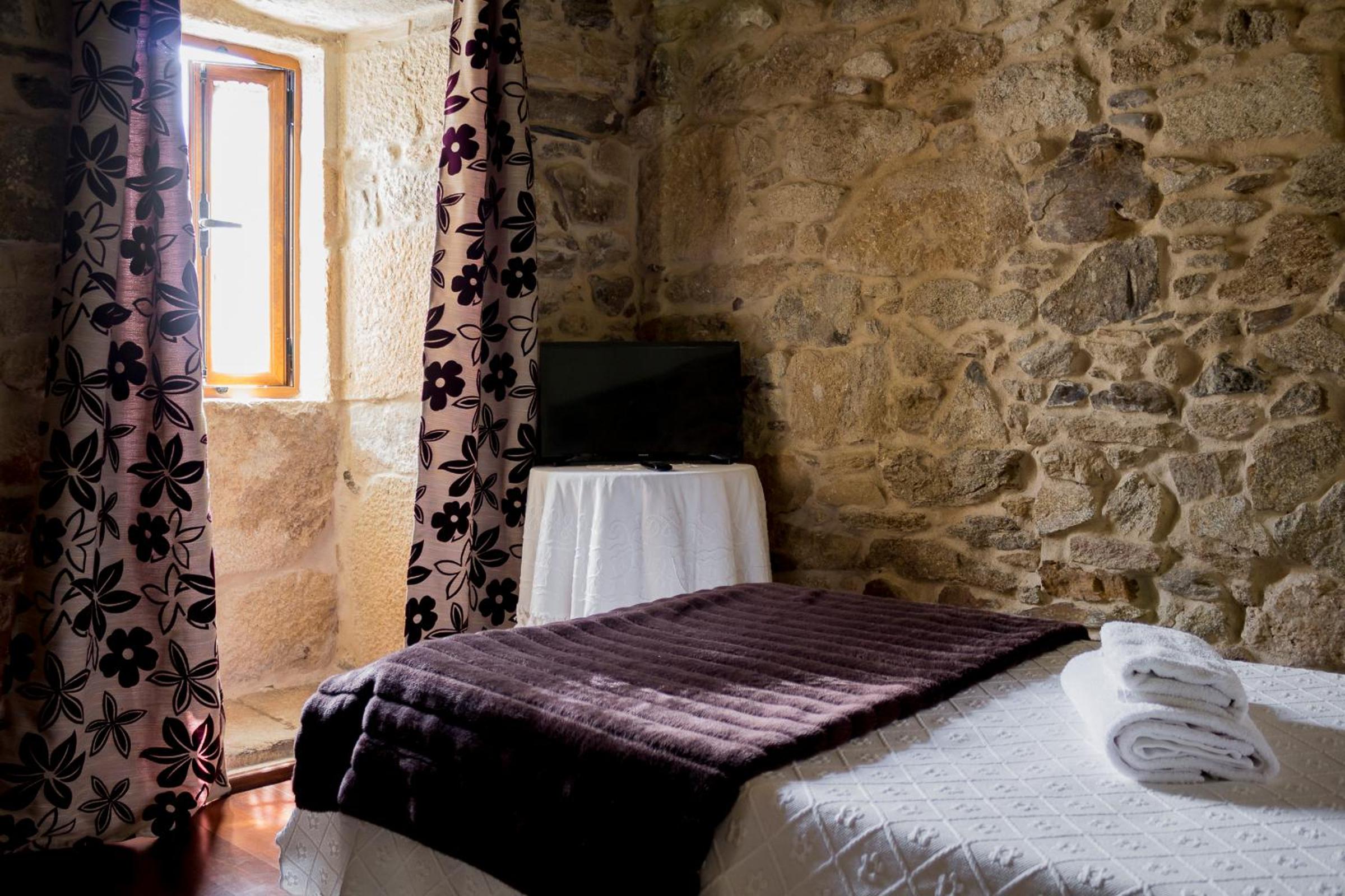 Triple Room with Garden View - Photo 2