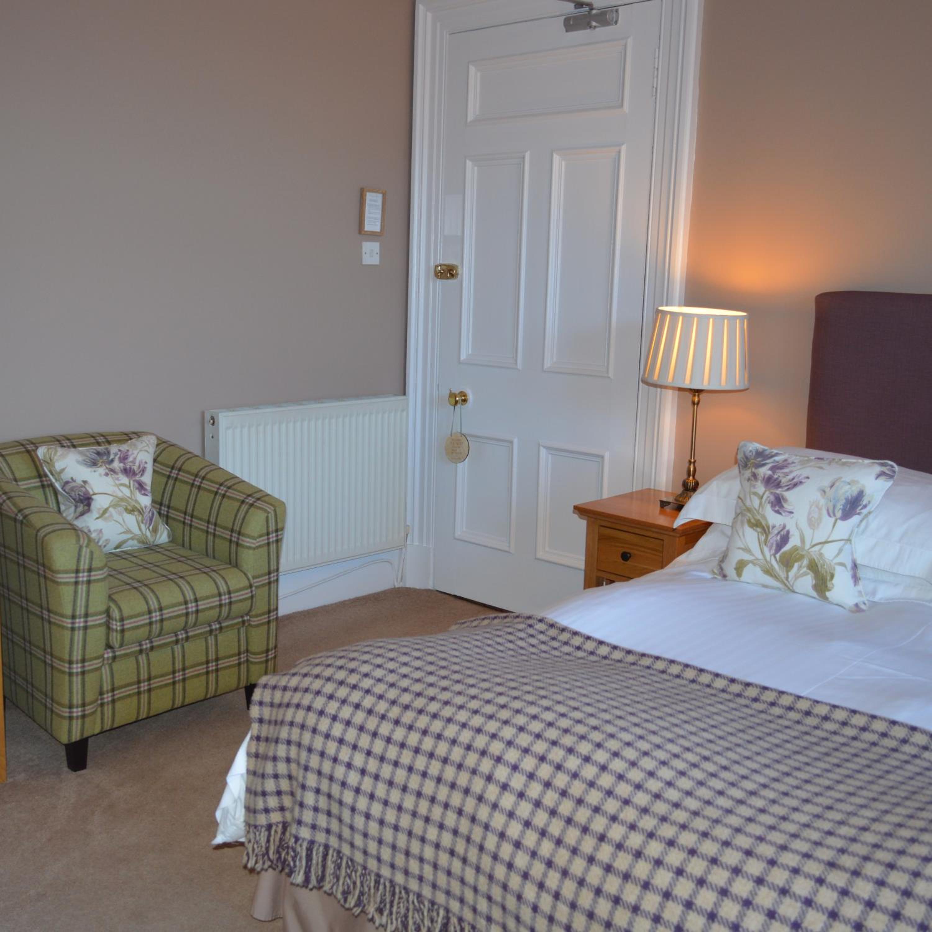 Classic King Room photo 2