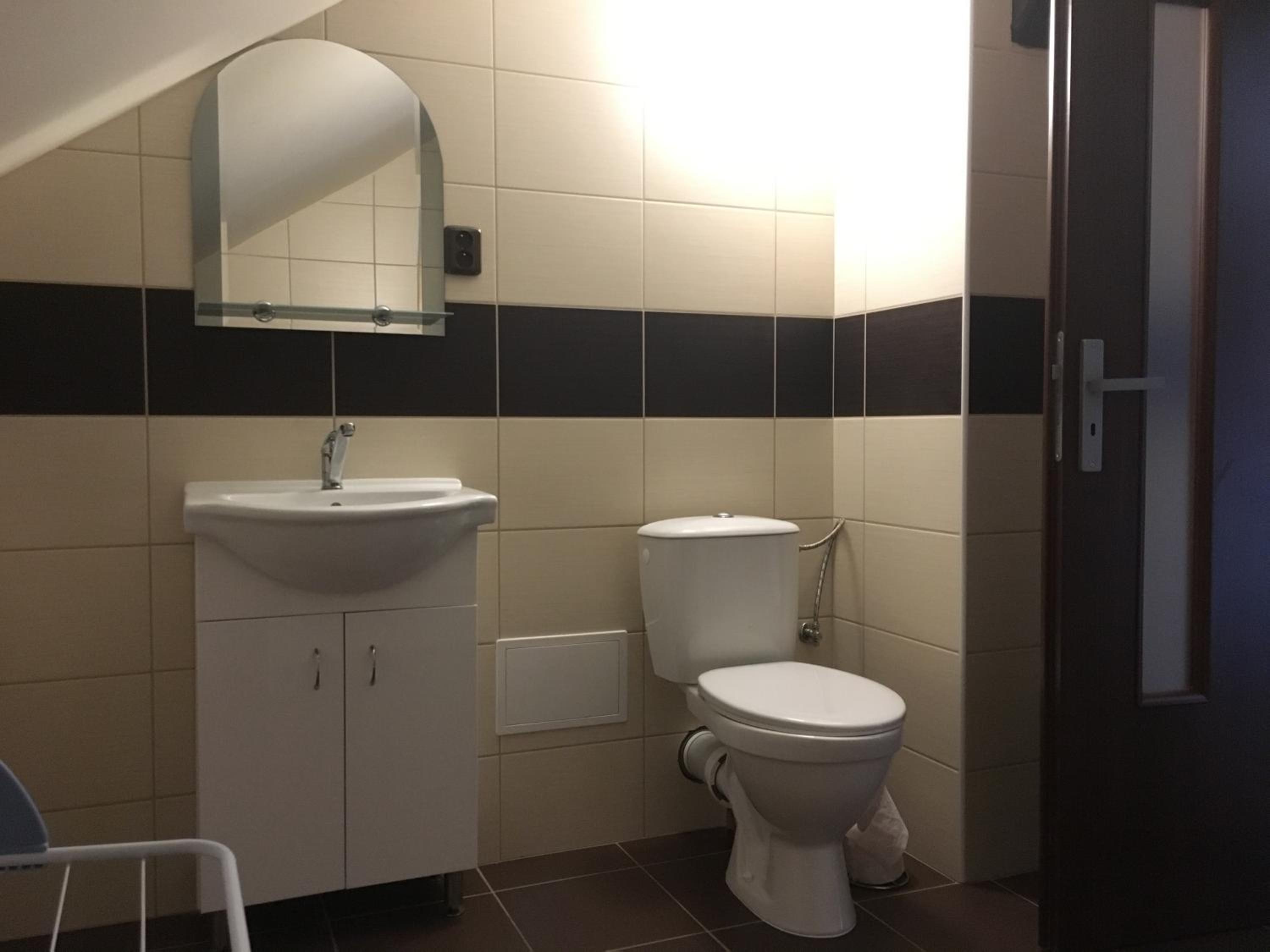 Suite - Photo 7