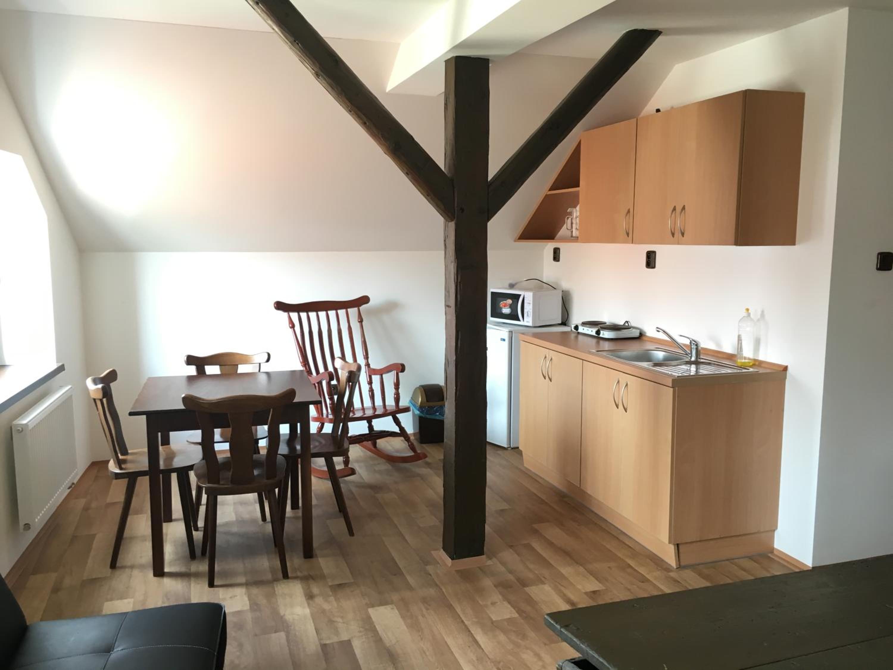 Suite - Photo 2