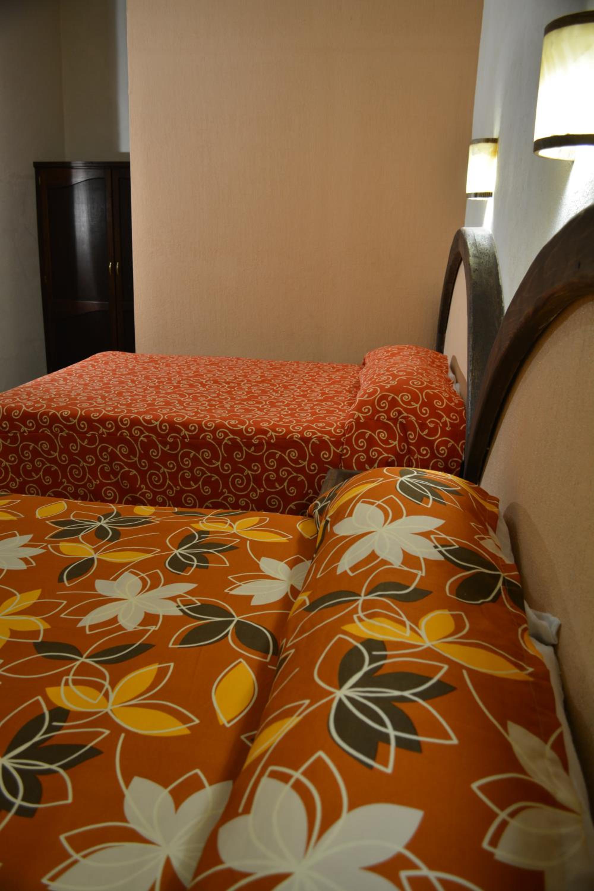 Standard Double Room - Photo 6