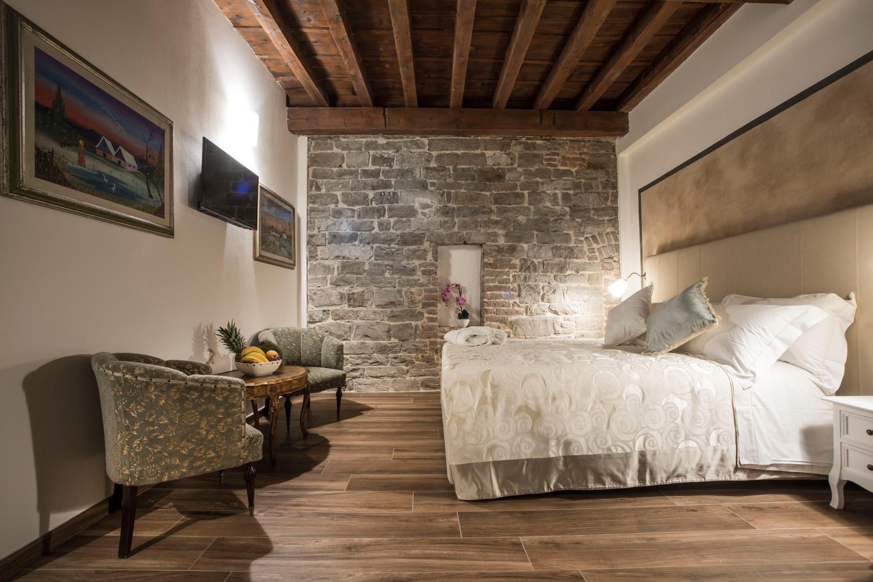 Triple Room photo 1