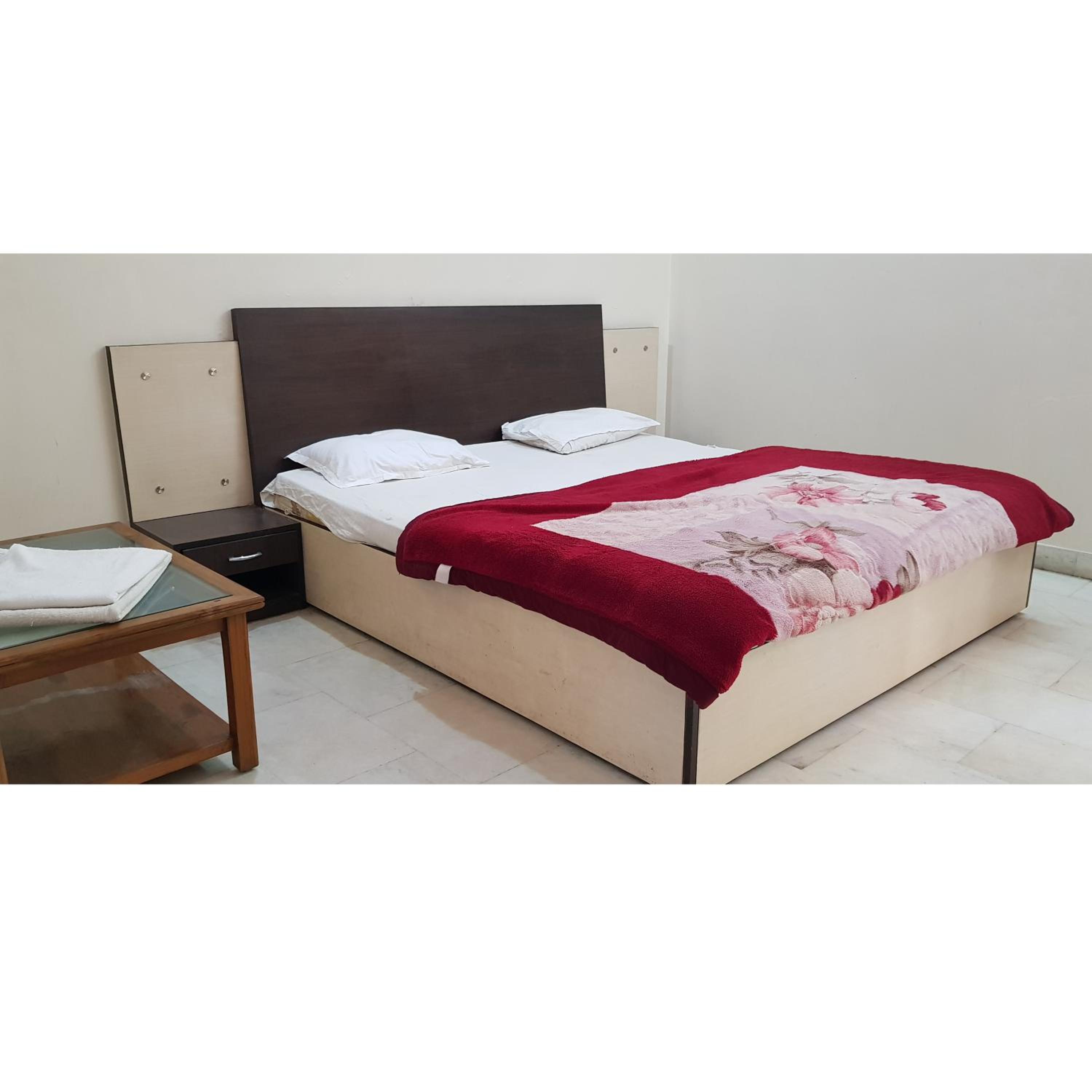 Deluxe Family Suite photo 1