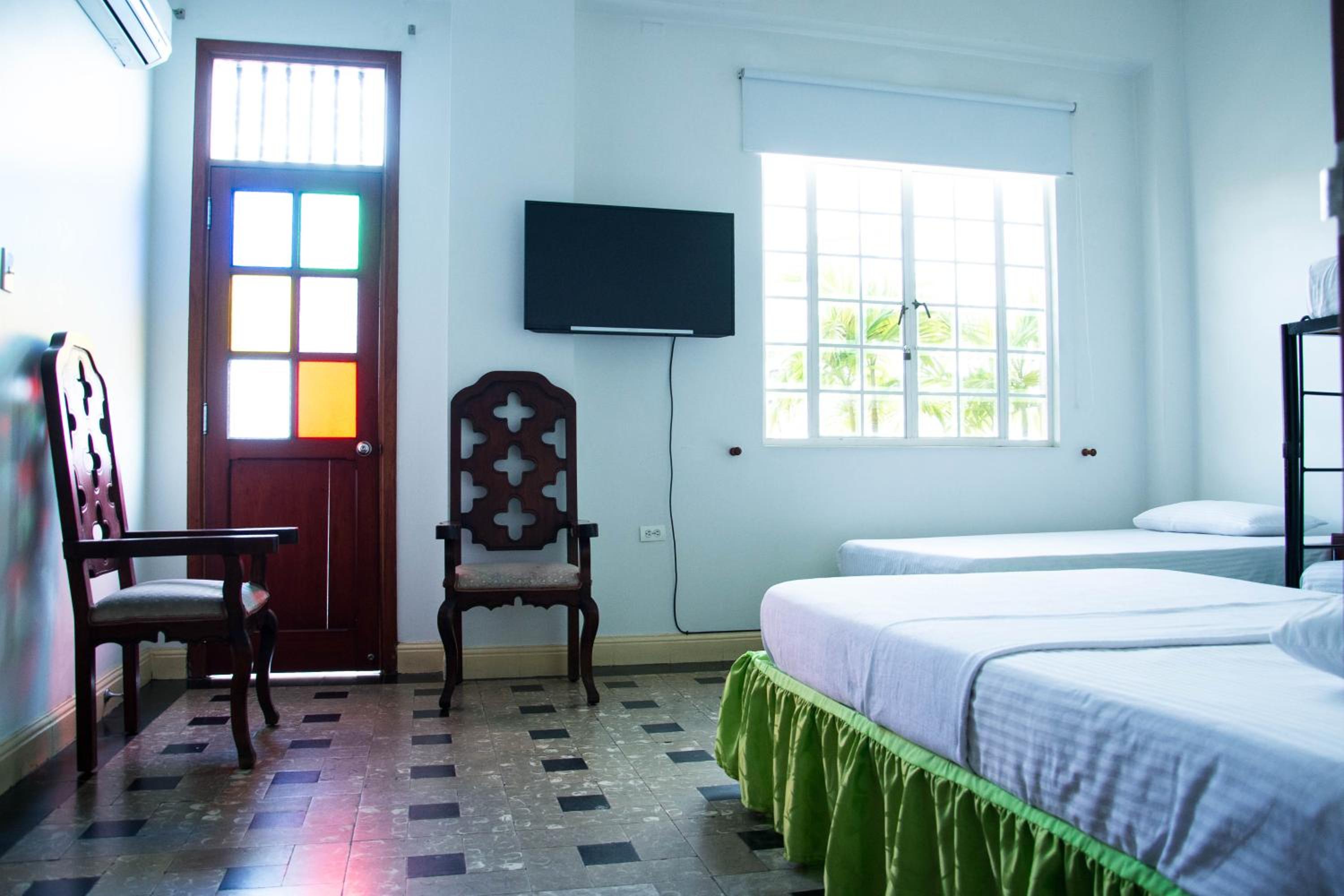 Economy Quadruple Room