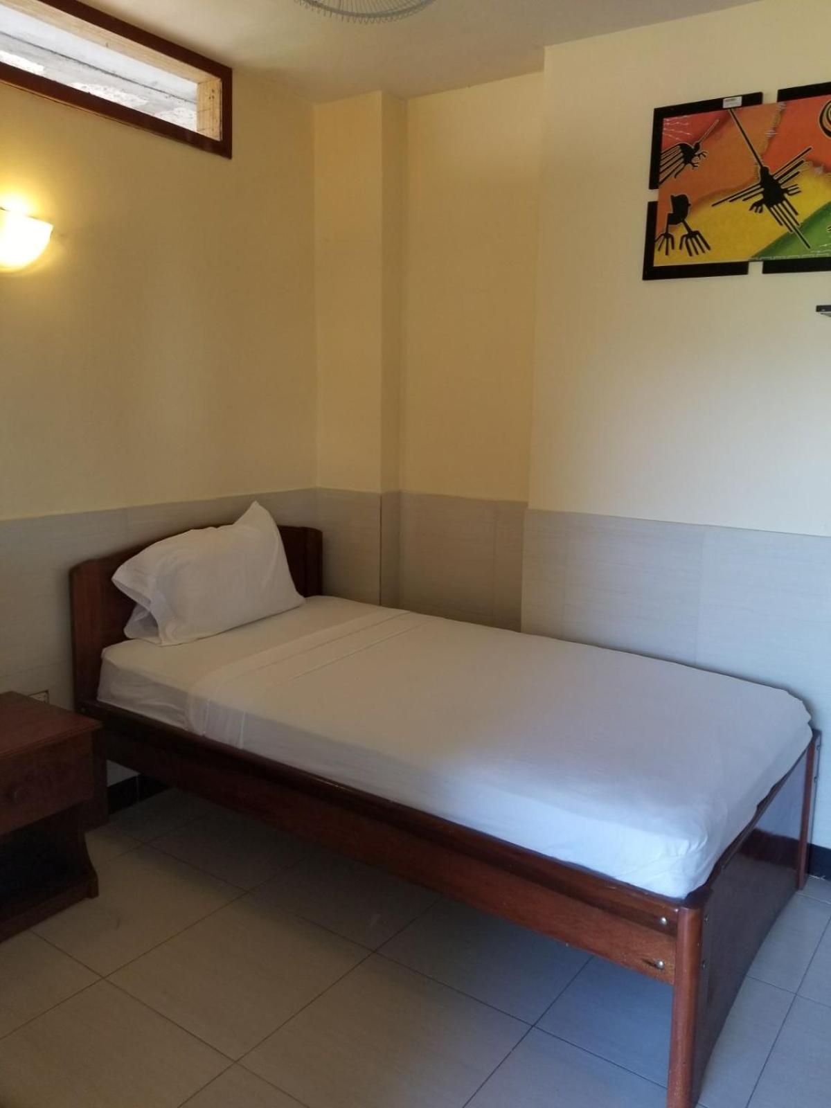 Single Room photo 2