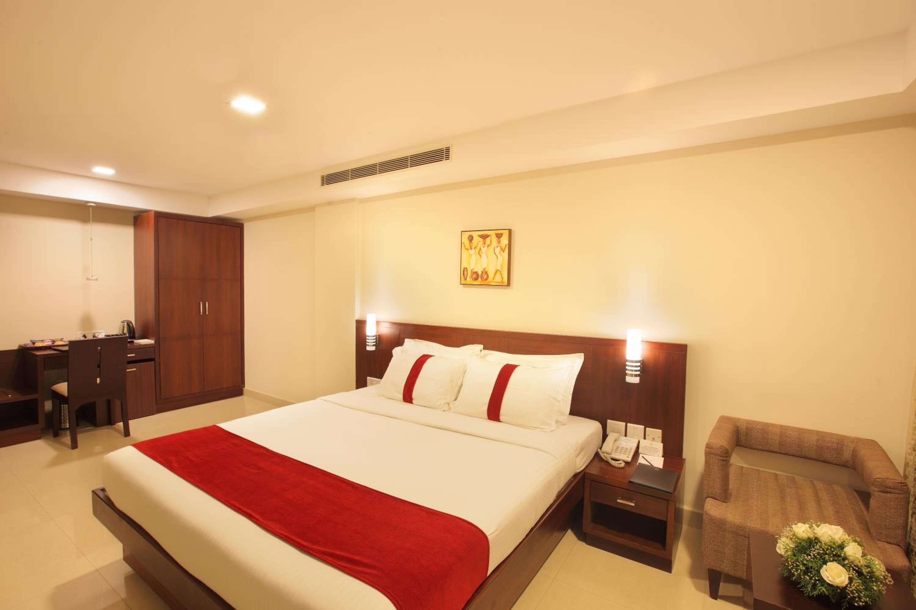 Deluxe Suite - Photo 4