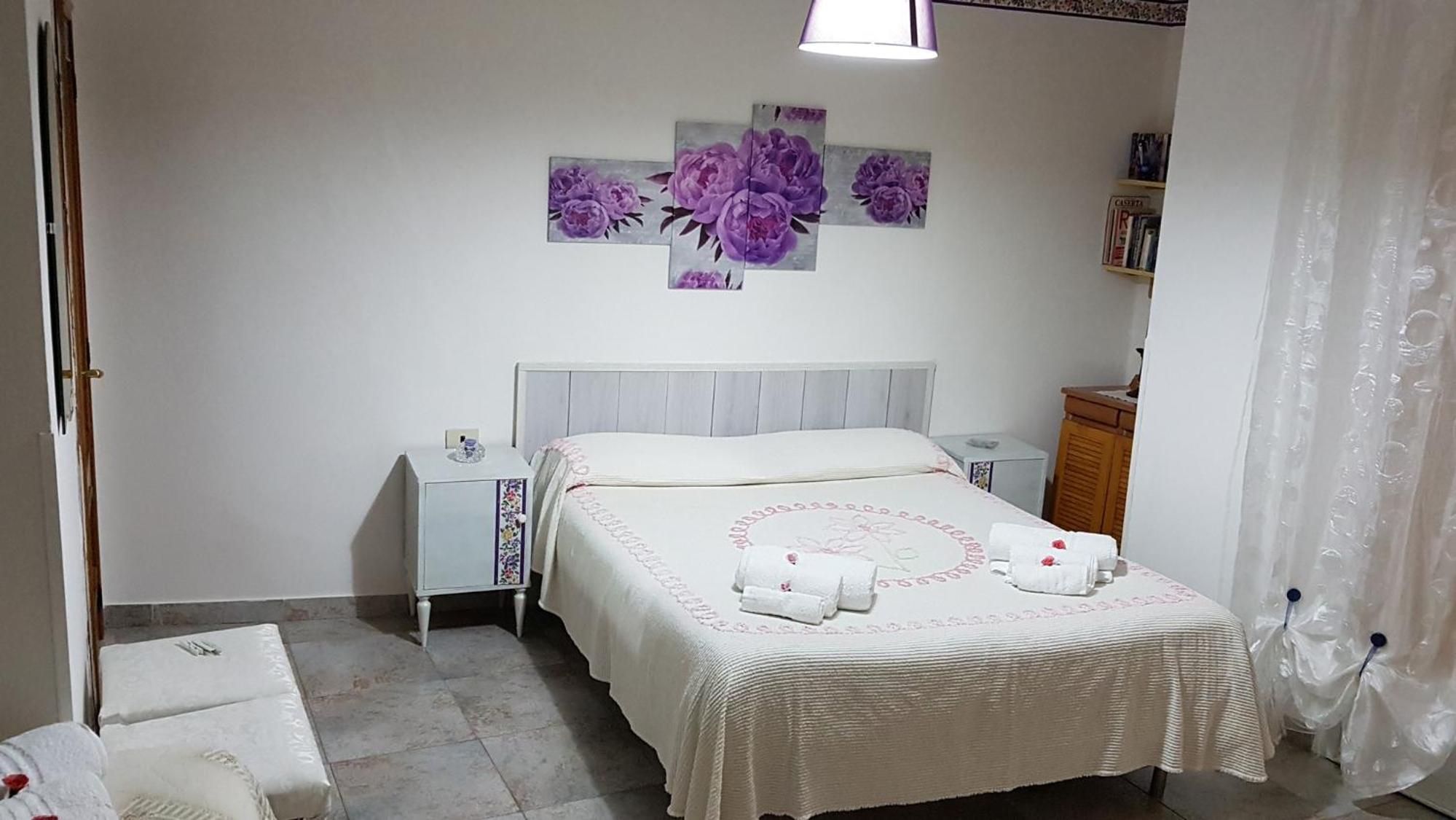 Triple Room with Private Bathroom - Photo 10