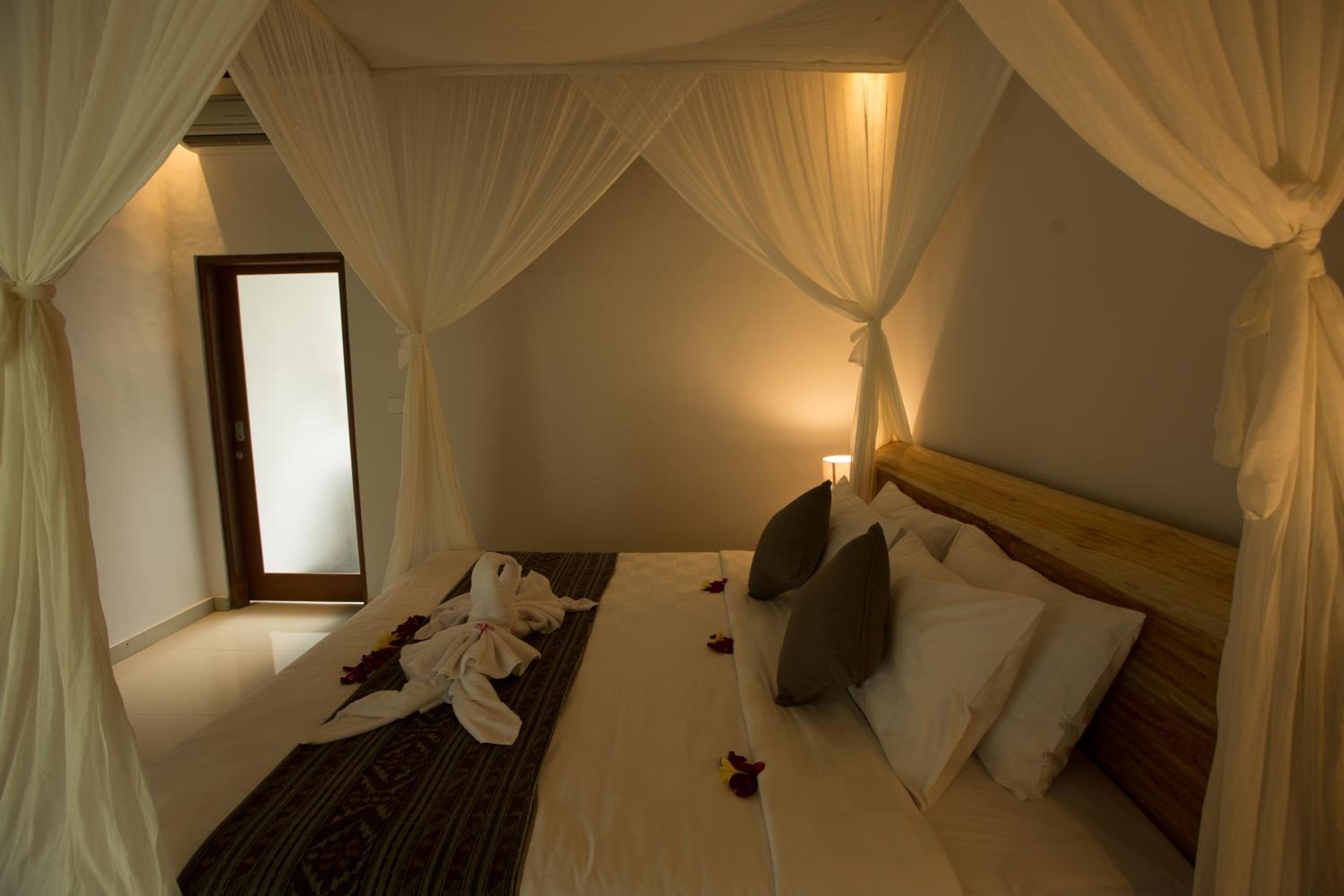 Deluxe Double Room - Photo 20