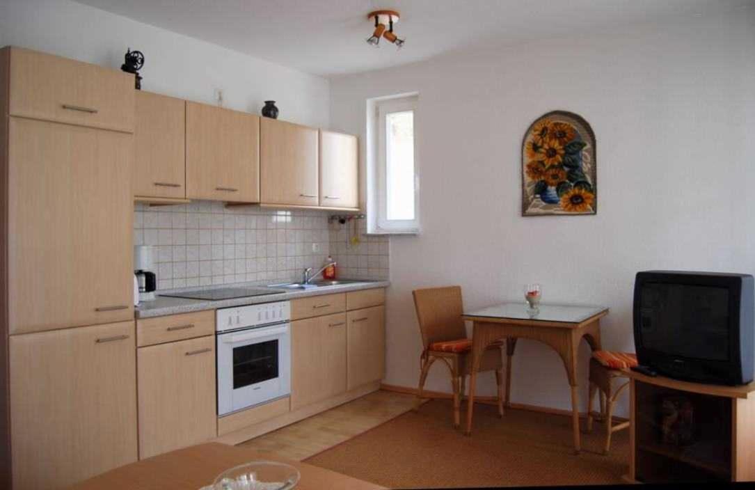 One-Bedroom Apartment with Balcony photo 2