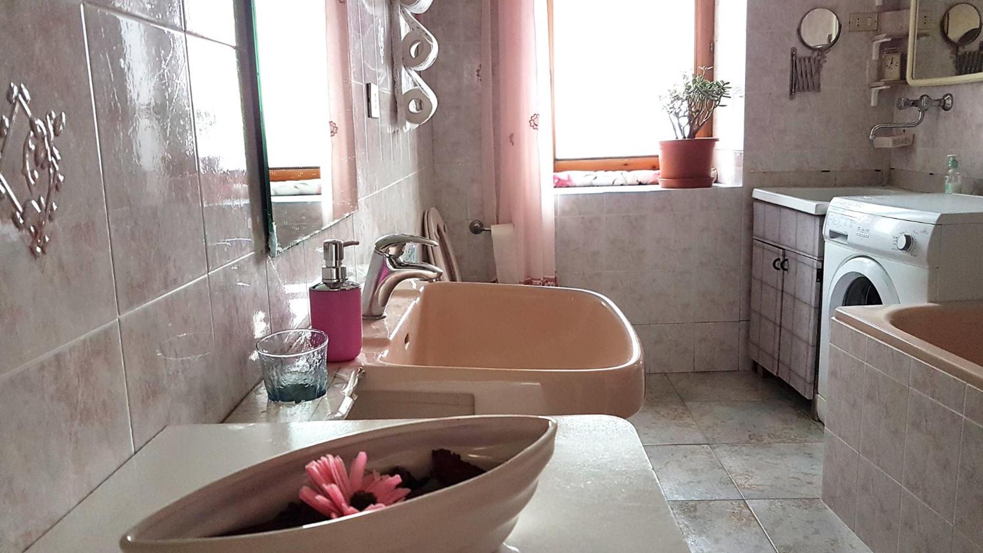 Triple Room with Private Bathroom - Photo 15