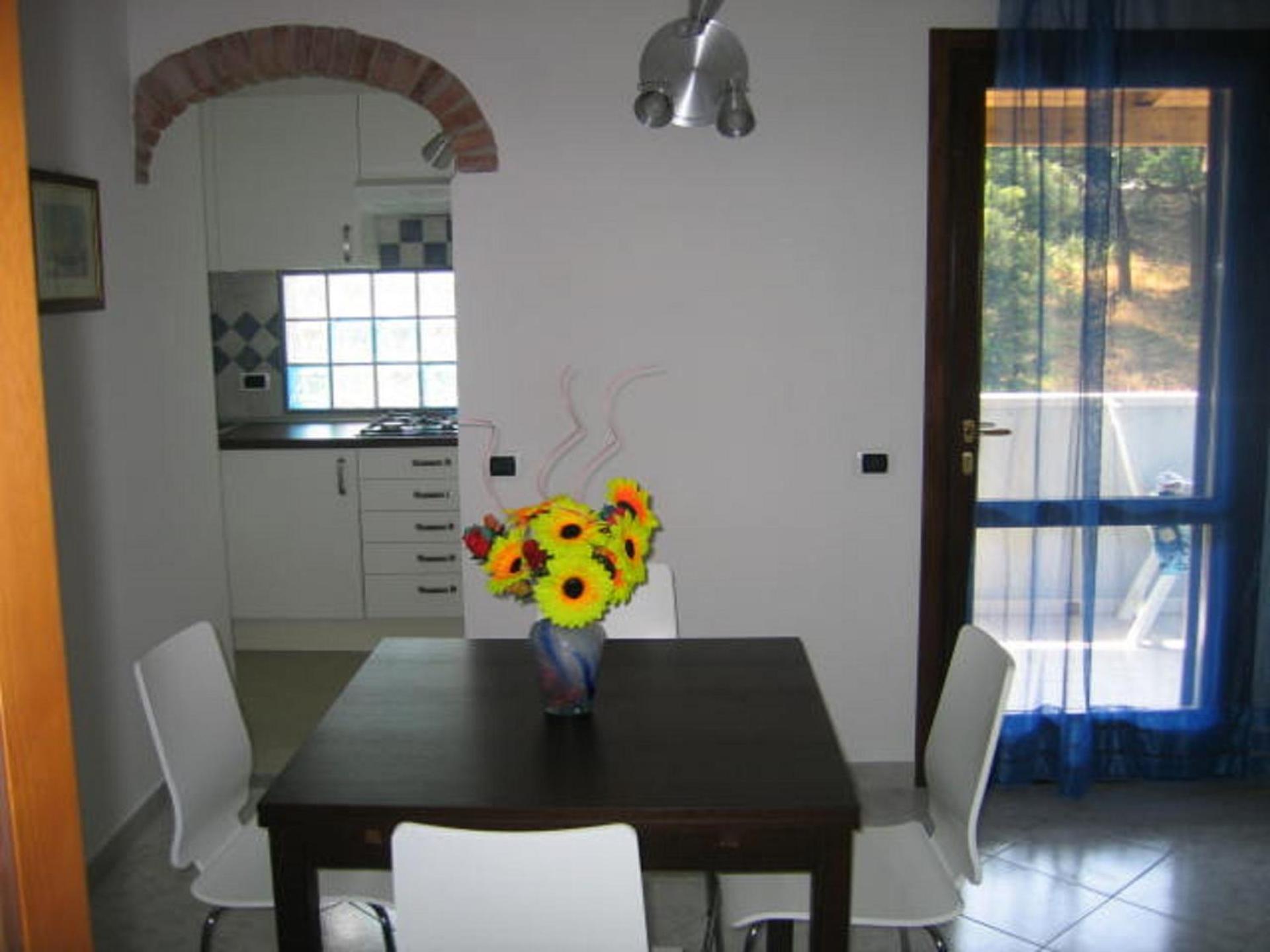 One-Bedroom House photo 3