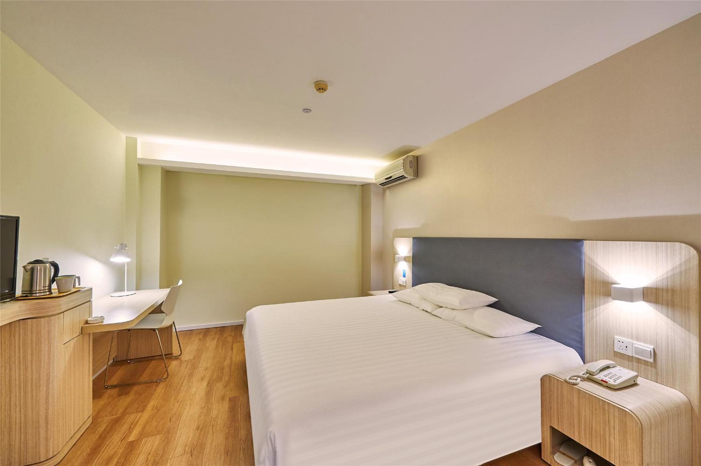 Mainland Chinese Citizens - Superior Queen Room photo 1