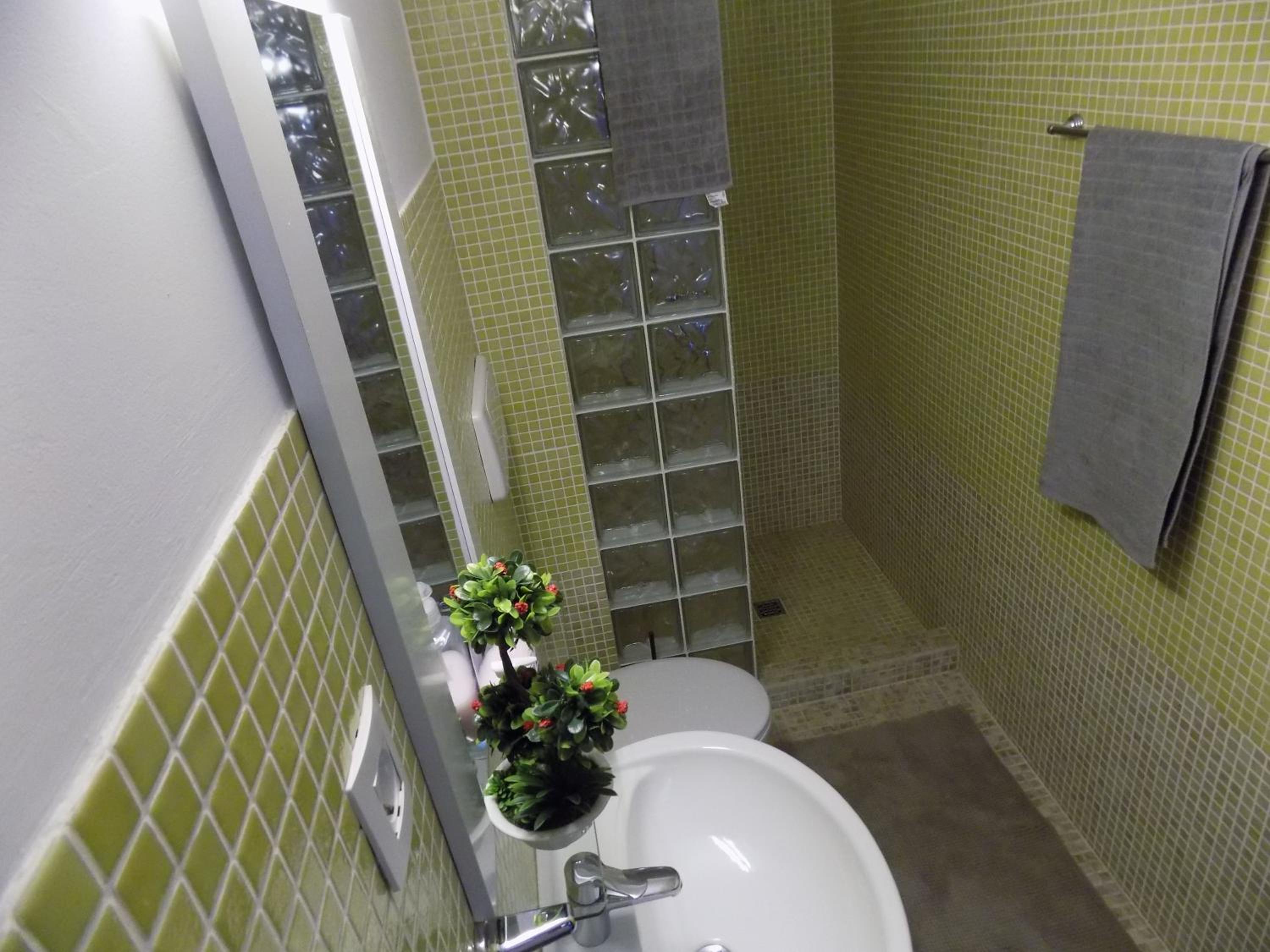 Double Room - Third Floor - Photo 9
