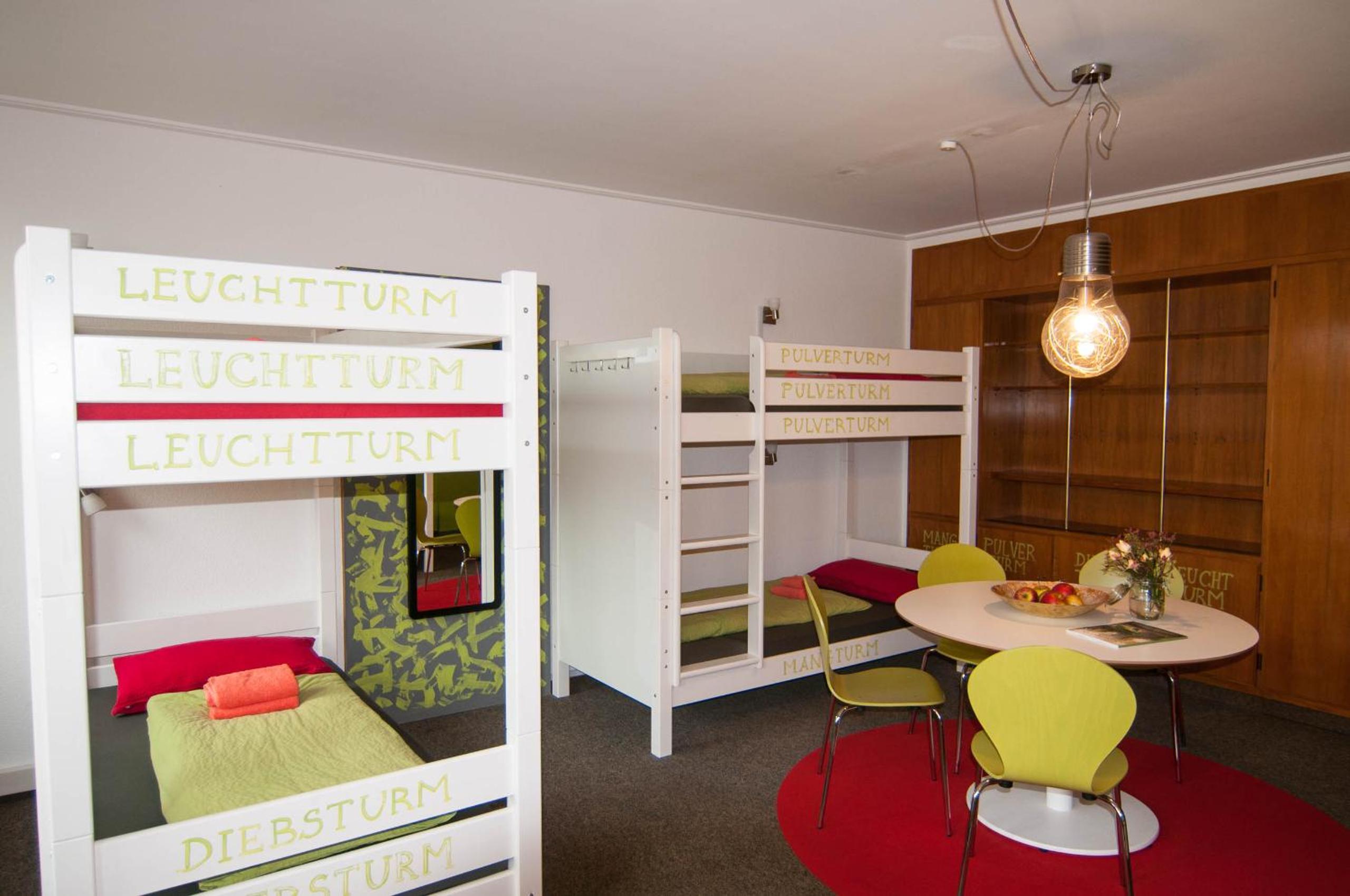 Bed in 8-Bed Dormitory Room photo 2