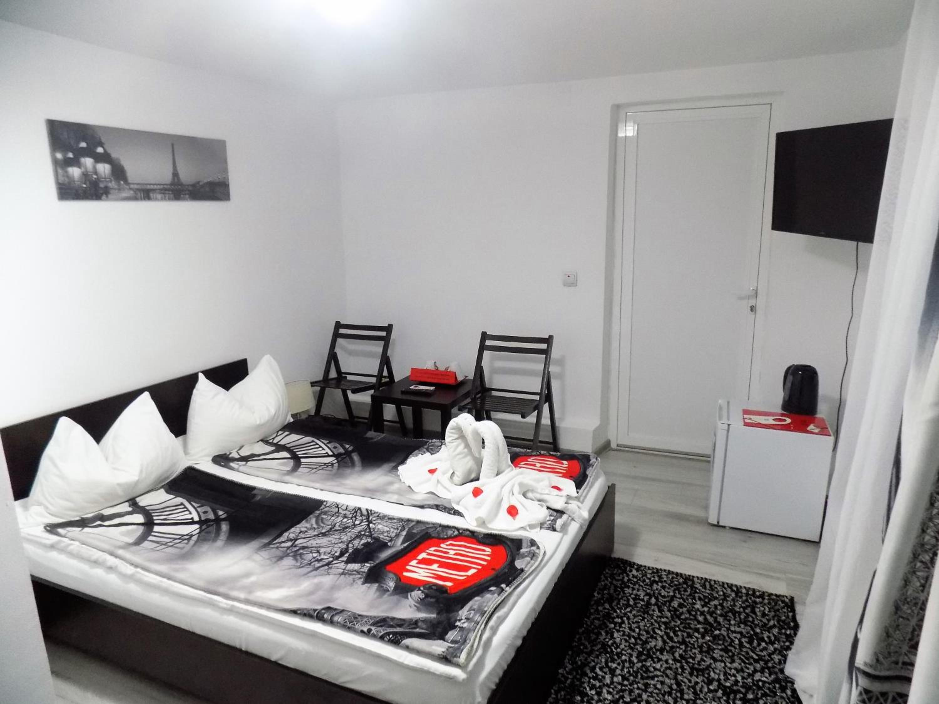 Economy Twin/Double Room 3 Stars - Photo 2