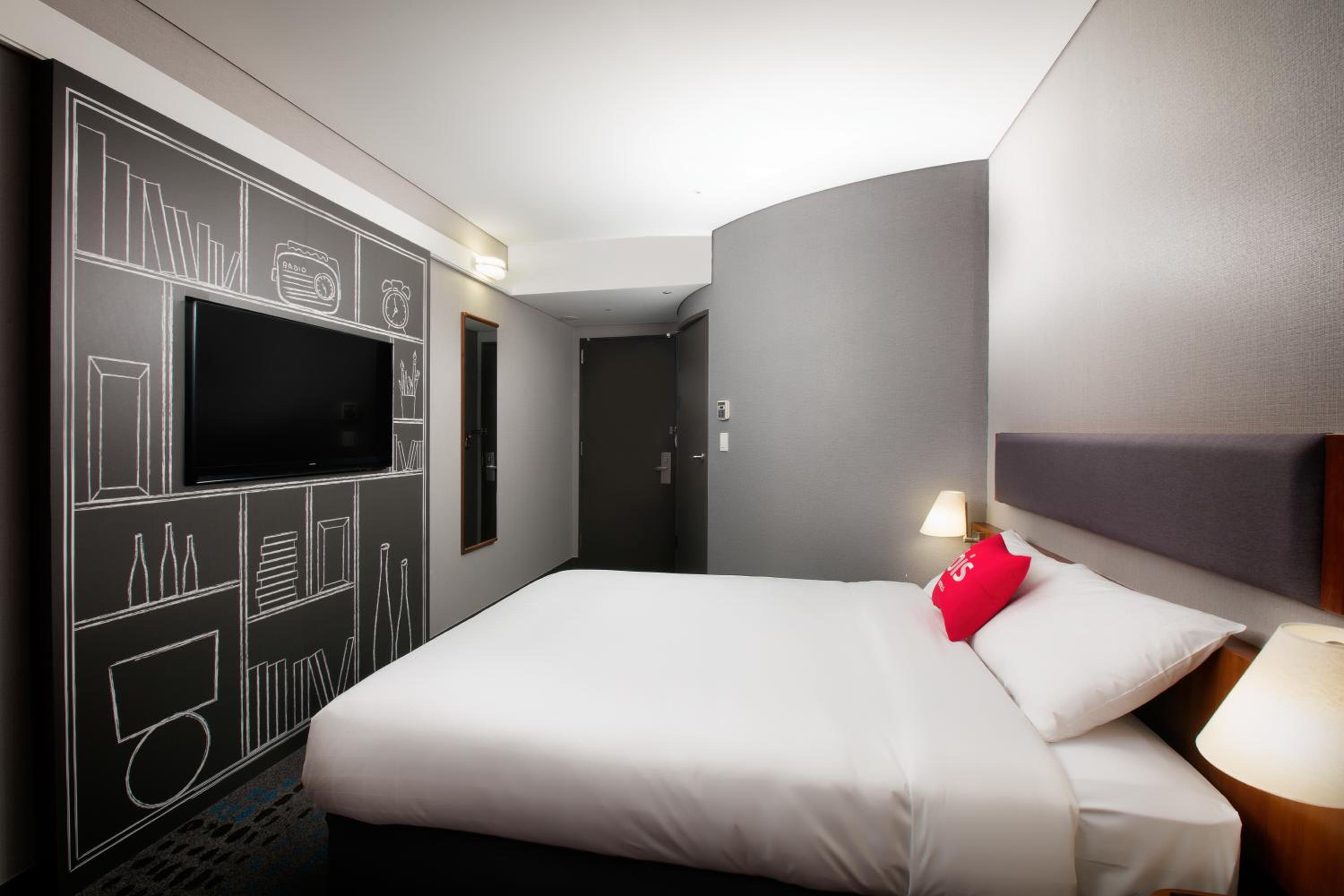 Standard Double Room - Photo 3