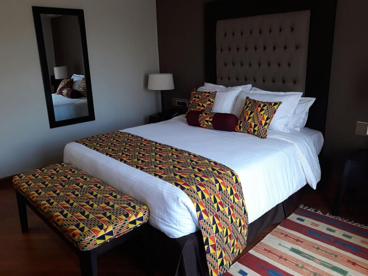 Standard One-Bedroom Apartment with Private Kitchen Free access to Swimming Pool & 10% Discount on F&B photo 1