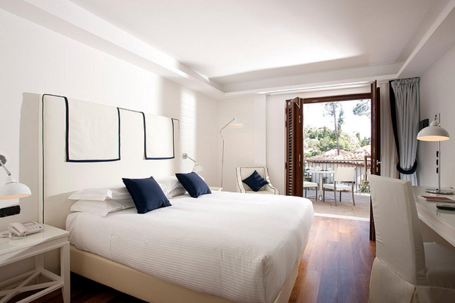Premium Double Room - Photo 1