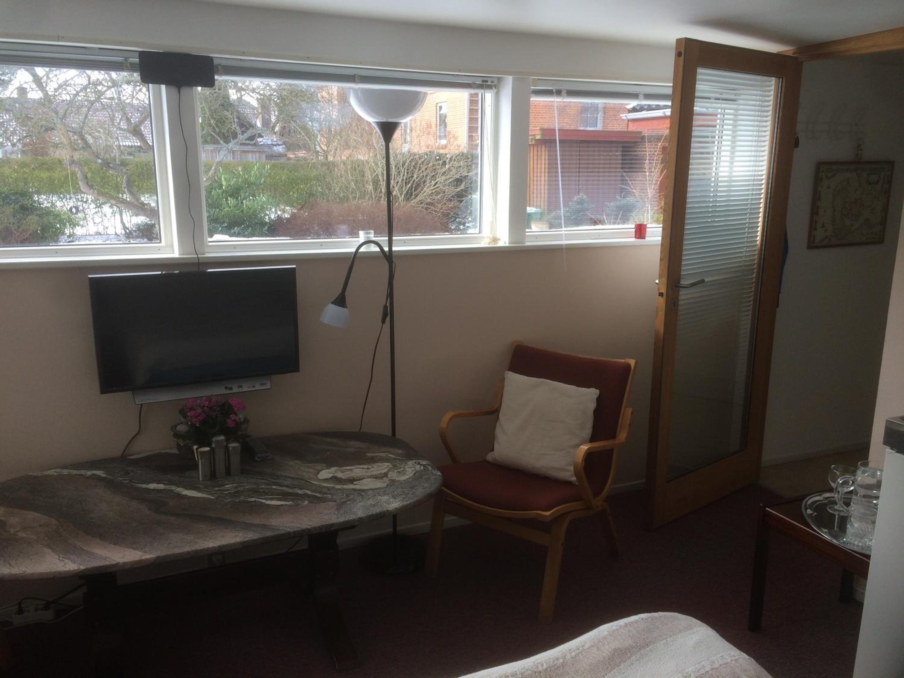 Double Room with Private Bathroom - Photo 1