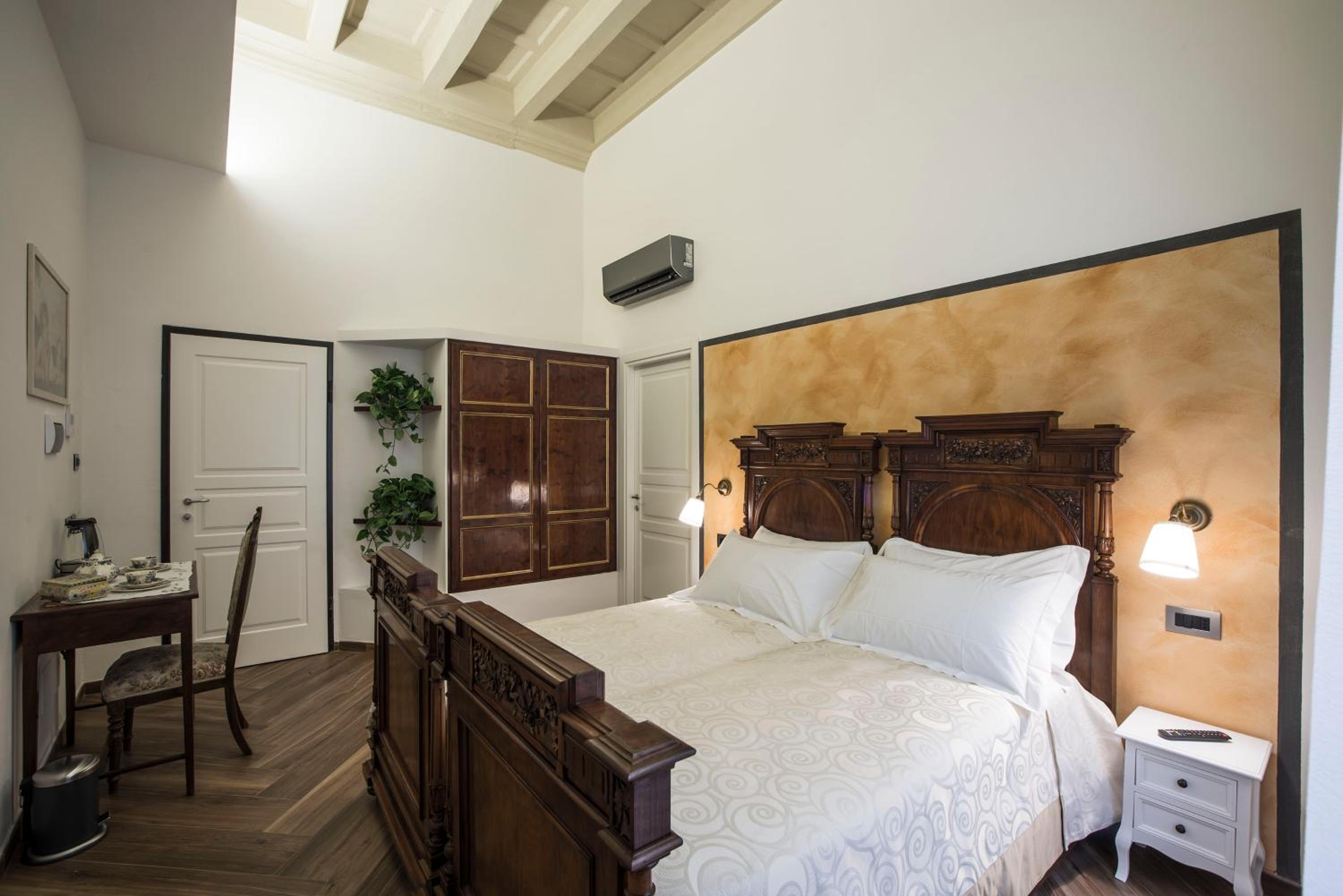Twin Room photo 1