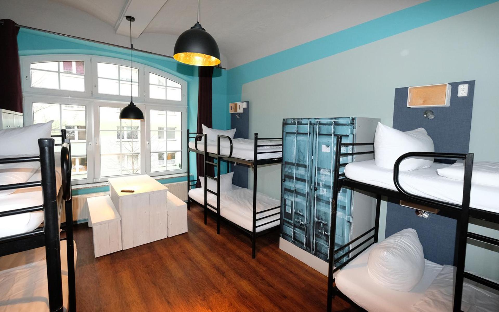 Mixed Dormitory Room photo 3